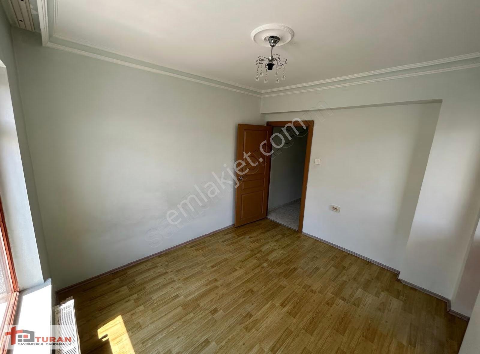 Değirmendere Caddesi Yakını 3+1 Ara Katta Kiralık Daire - Görsel 25