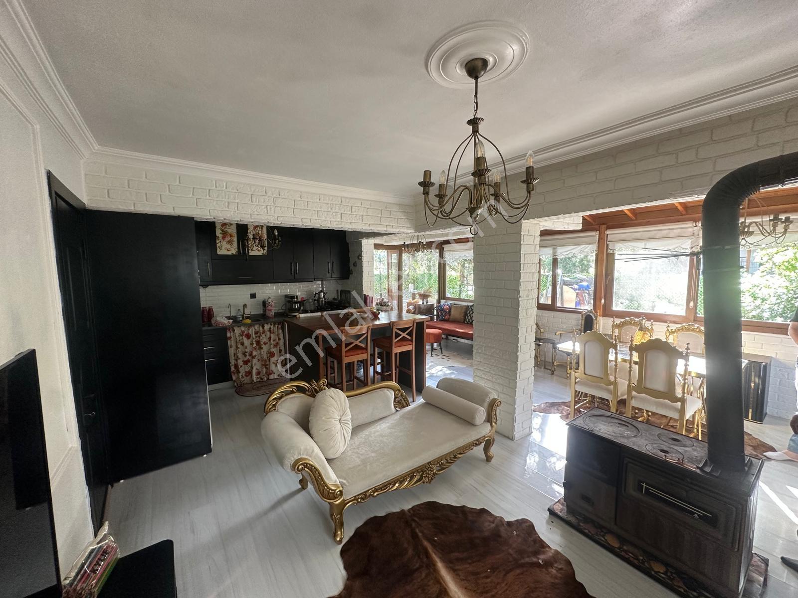 Gömeç' Seç- Kon Sitesinde 3+1 Satılık Villa - Görsel 4