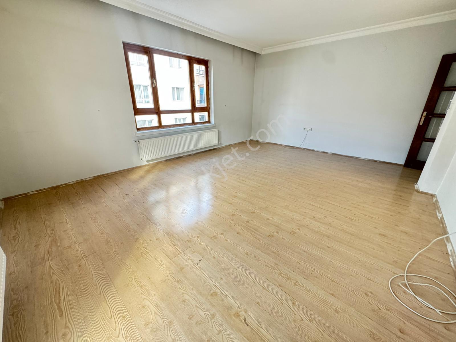 Güneşevler Merkezde 3+1 **130 M2** Asansörlü Ara Kat Daire - Görsel 7