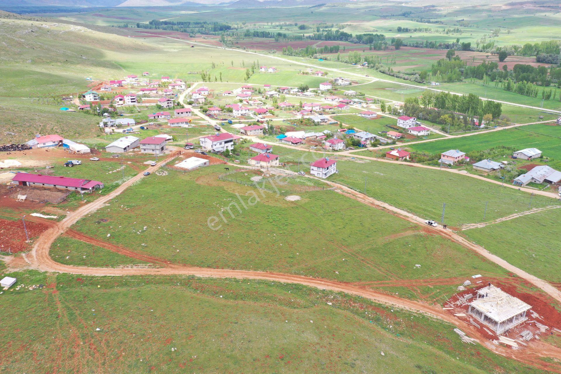 Tufanbeyli Yamanlı Mahallesinde İster Yatırımlık İster Yayla Yapmalık Manzarsı Güzel Satılık Arsa - Görsel 6