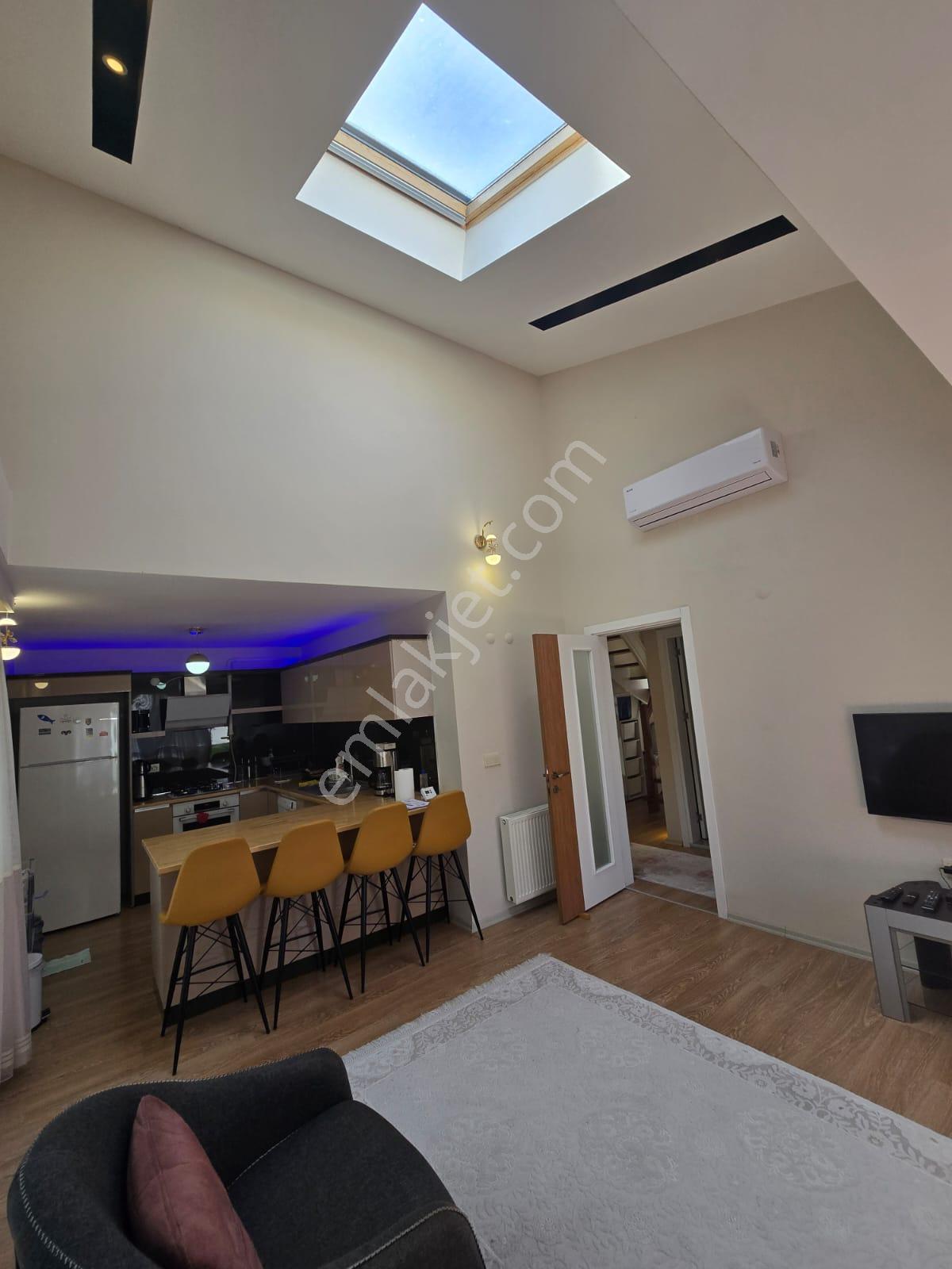Güzelbahçe Maltepe'de Eşyalı Kiralık 2+1 Dubleks Daire - Görsel 15