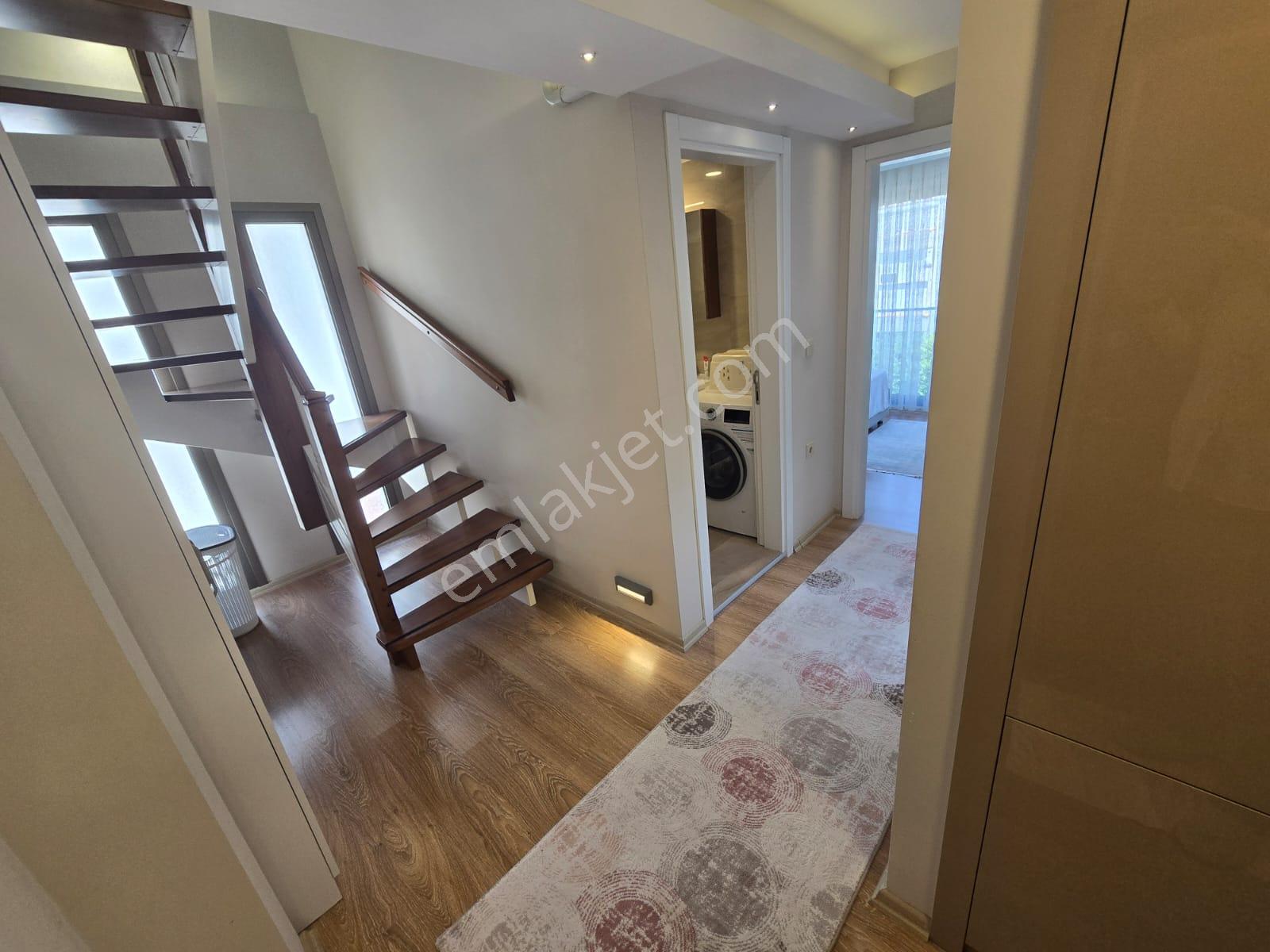 Güzelbahçe Maltepe'de Eşyalı Kiralık 2+1 Dubleks Daire - Görsel 11
