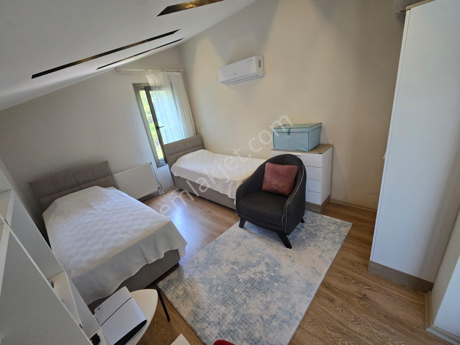 Güzelbahçe Maltepe'de Eşyalı Kiralık 2+1 Dubleks Daire - Görsel 22