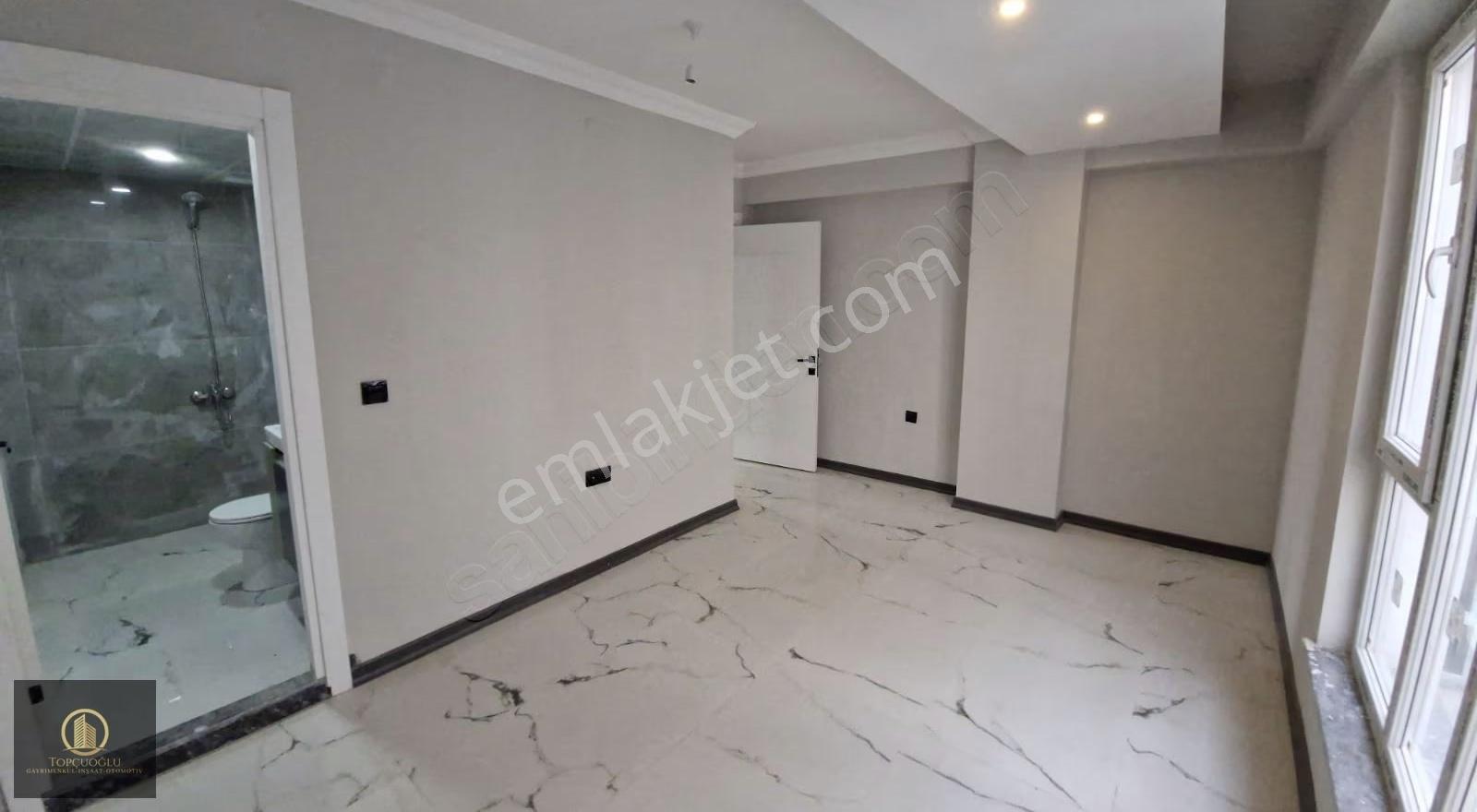 Acil Acil Acil Cadde Üzeri Satılık Sıfır 2+1 Daire Ebv Banyo - Görsel 13
