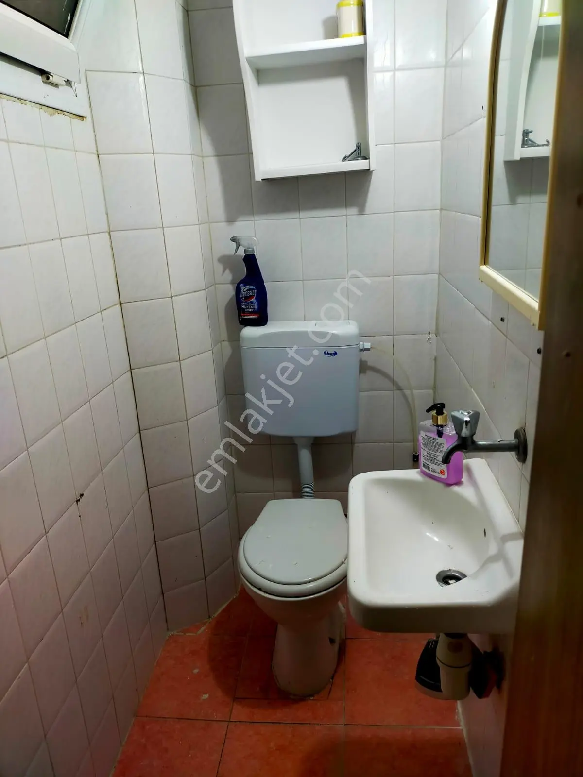 Kabakum Bankacılar'da Denize 100 Mt Mesafede Bahçeli Kiralık 2+1 Dubleks - Görsel 2