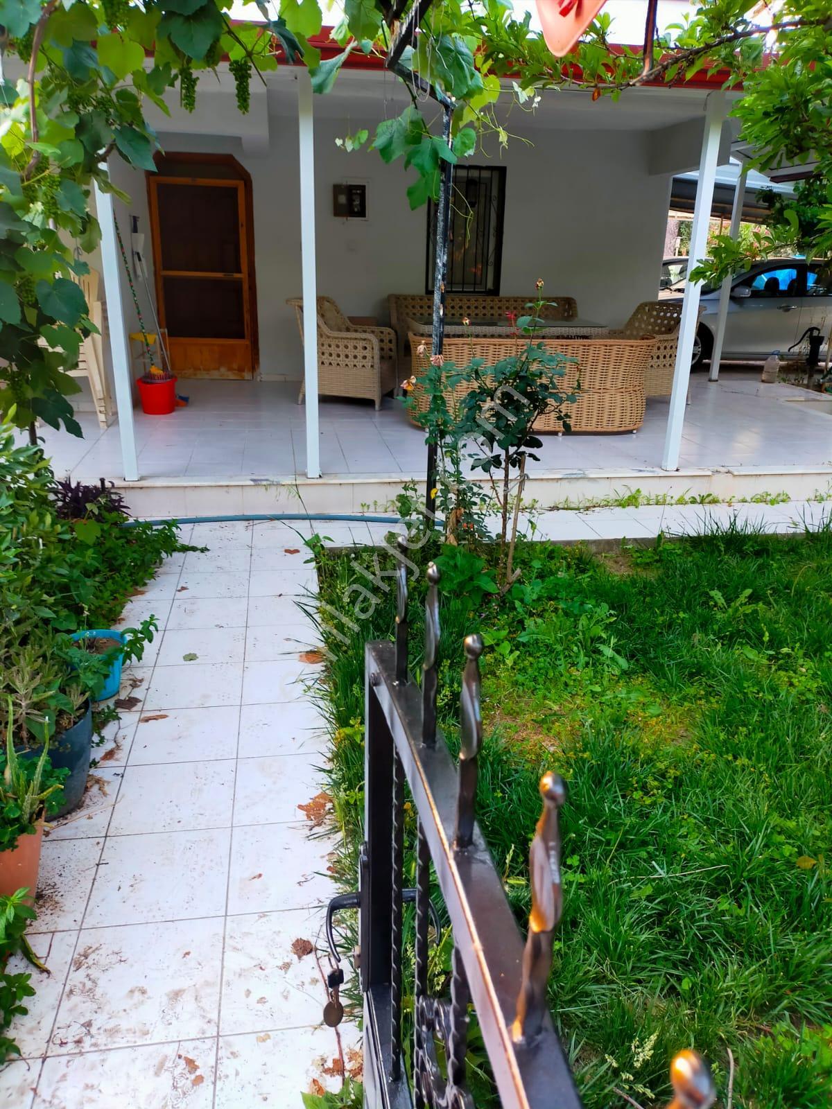 Kabakum Bankacılar'da Denize 100 Mt Mesafede Bahçeli Kiralık 2+1 Dubleks - Görsel 15
