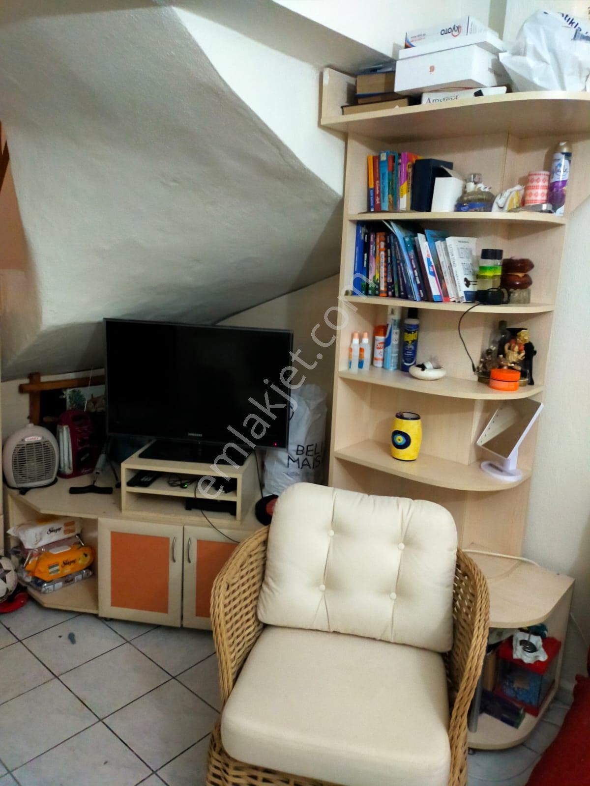 Kabakum Bankacılar'da Denize 100 Mt Mesafede Bahçeli Kiralık 2+1 Dubleks - Görsel 9