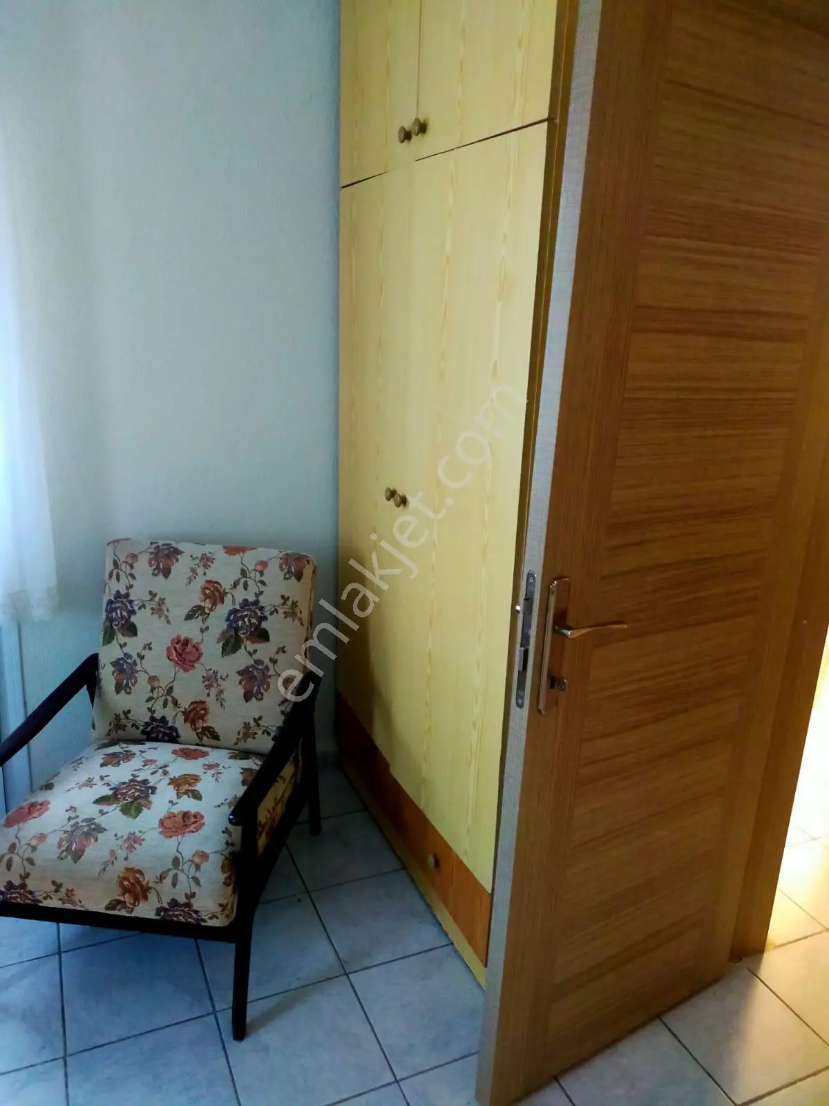 Kabakum Bankacılar'da Denize 100 Mt Mesafede Bahçeli Kiralık 2+1 Dubleks - Görsel 3