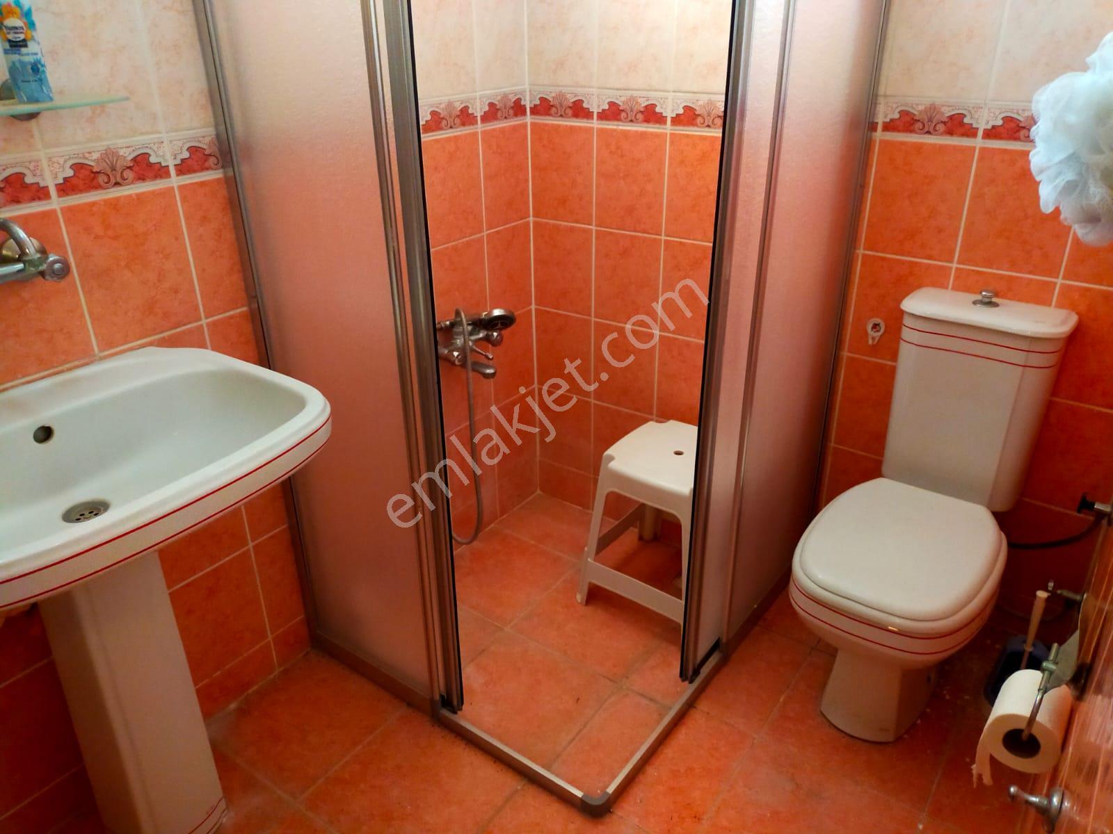 Kabakum Bankacılar'da Denize 100 Mt Mesafede Bahçeli Kiralık 2+1 Dubleks - Görsel 11