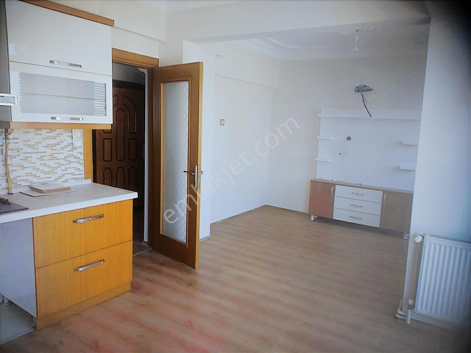 Atatürk Mah. Tadilatlı Kiralık Daire - Görsel 2