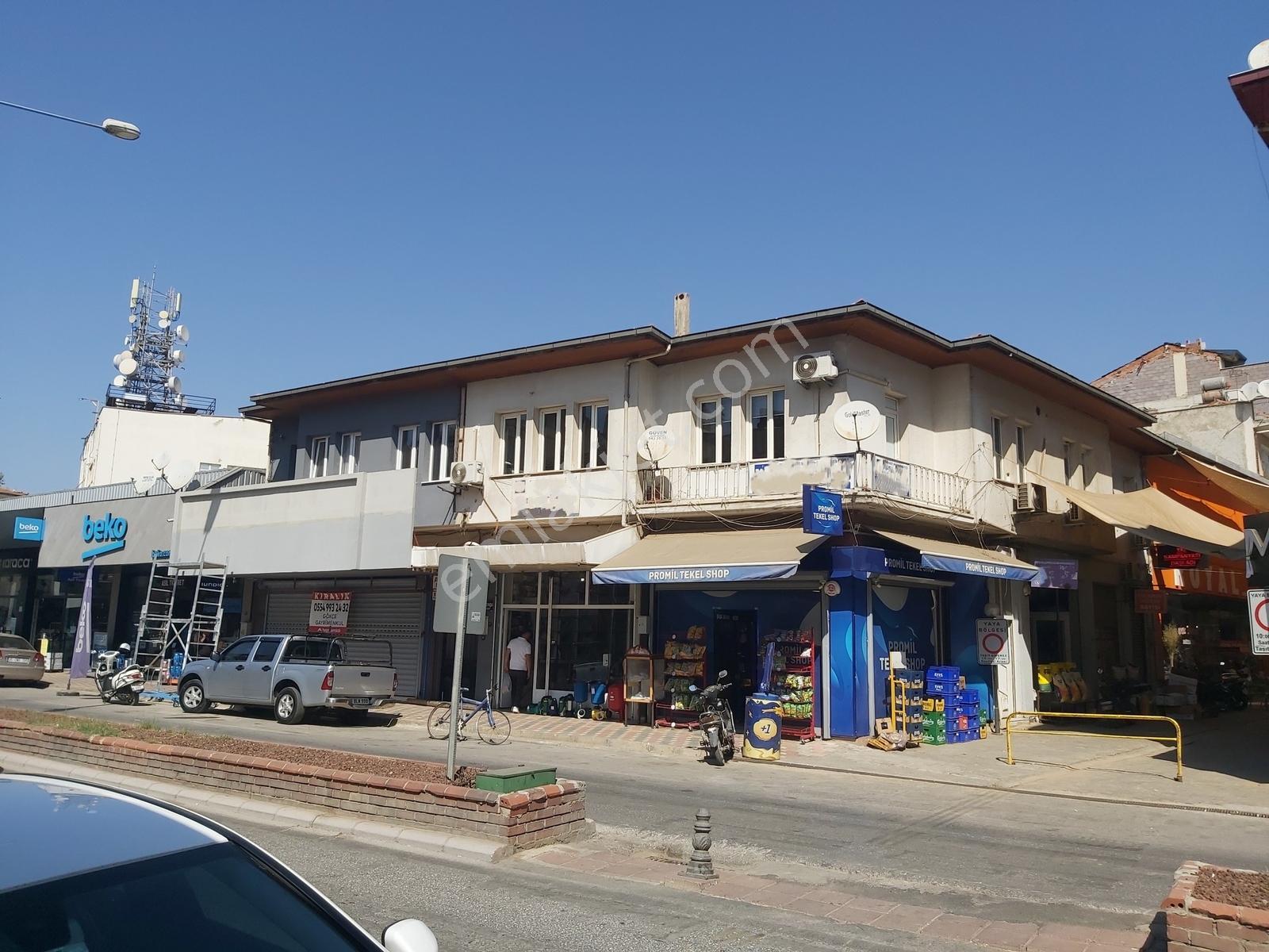Akıncılar Mah. Ana Cadde Üzerinde Satılık Üç Adet İşyeri