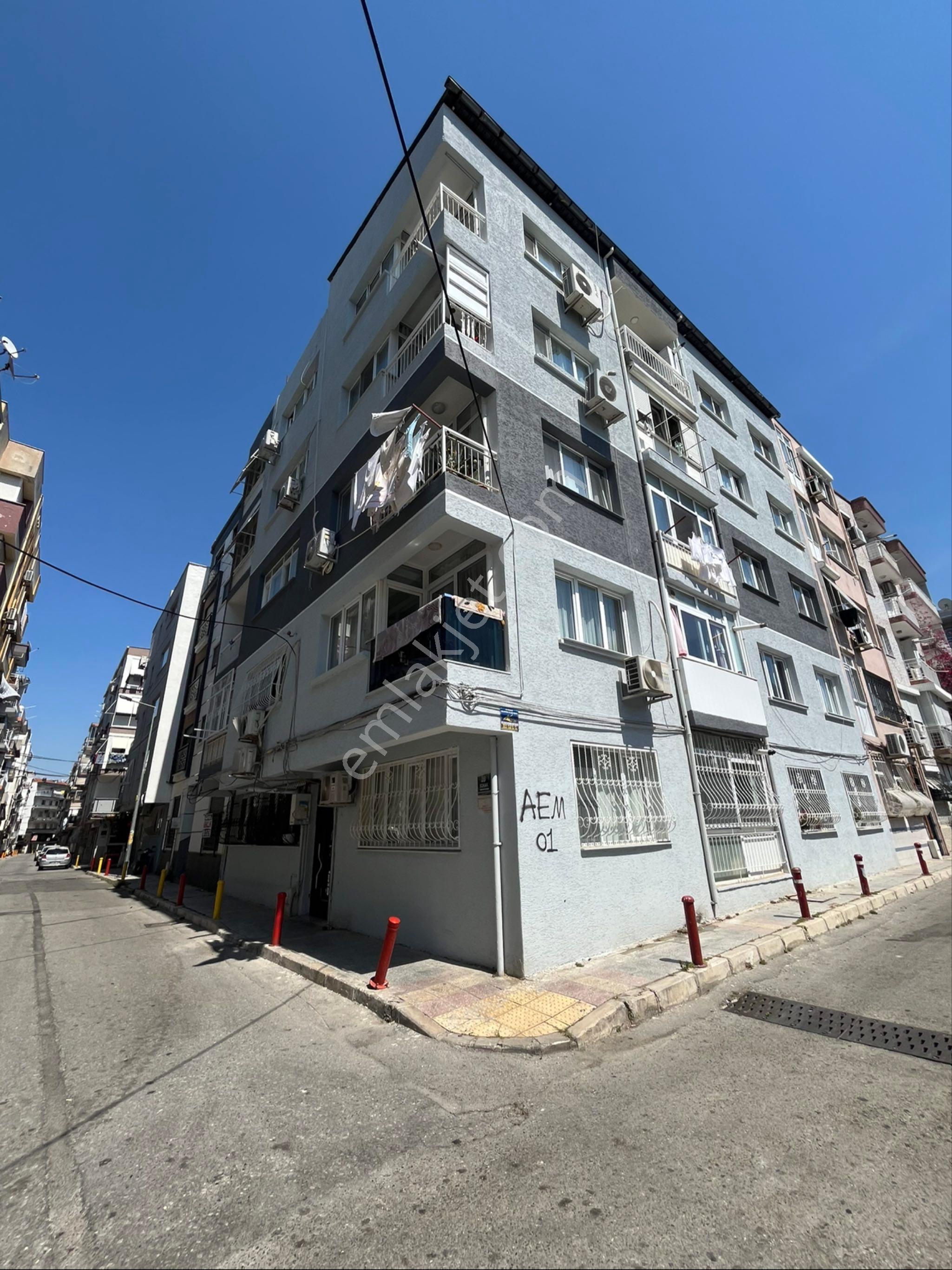Ogün'den Güzelyalı Merkezde Park Cepheli Köşe Full Yapılı Satılık Y.giriş Daire - Görsel 31