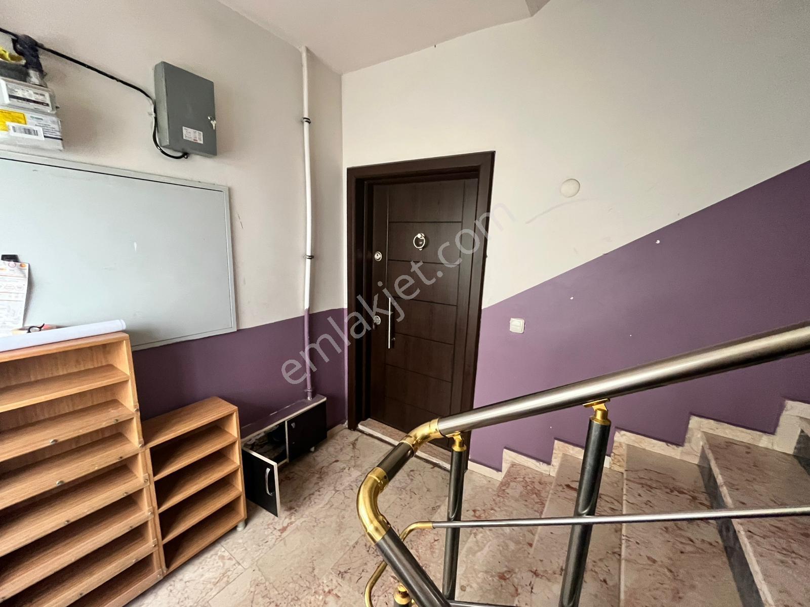 Ümraniye Esenşehirde Hastaneye Yakın Kiralık Yüksek Giriş 1+1 - Görsel 33