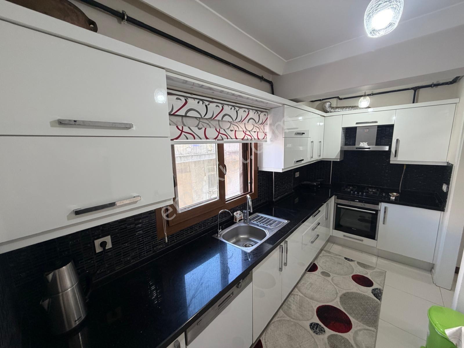 Hatay İnönü Cd Metro Yakını Asansörlü Açık Otoparklı 3+1 Daire - Görsel 18
