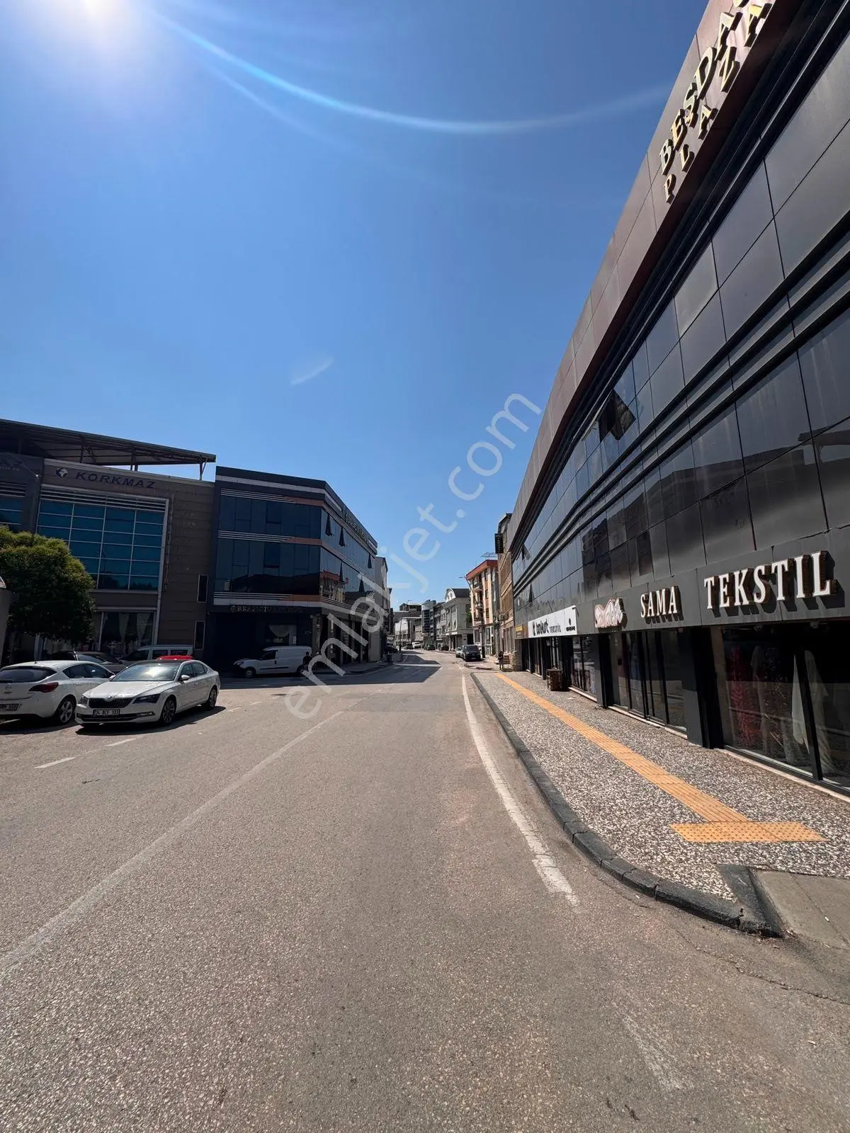 Vişne Caddesi'nde Hazır Kiracılı, Yüksek Getirili Komple Satılık Plaza! - Görsel 3
