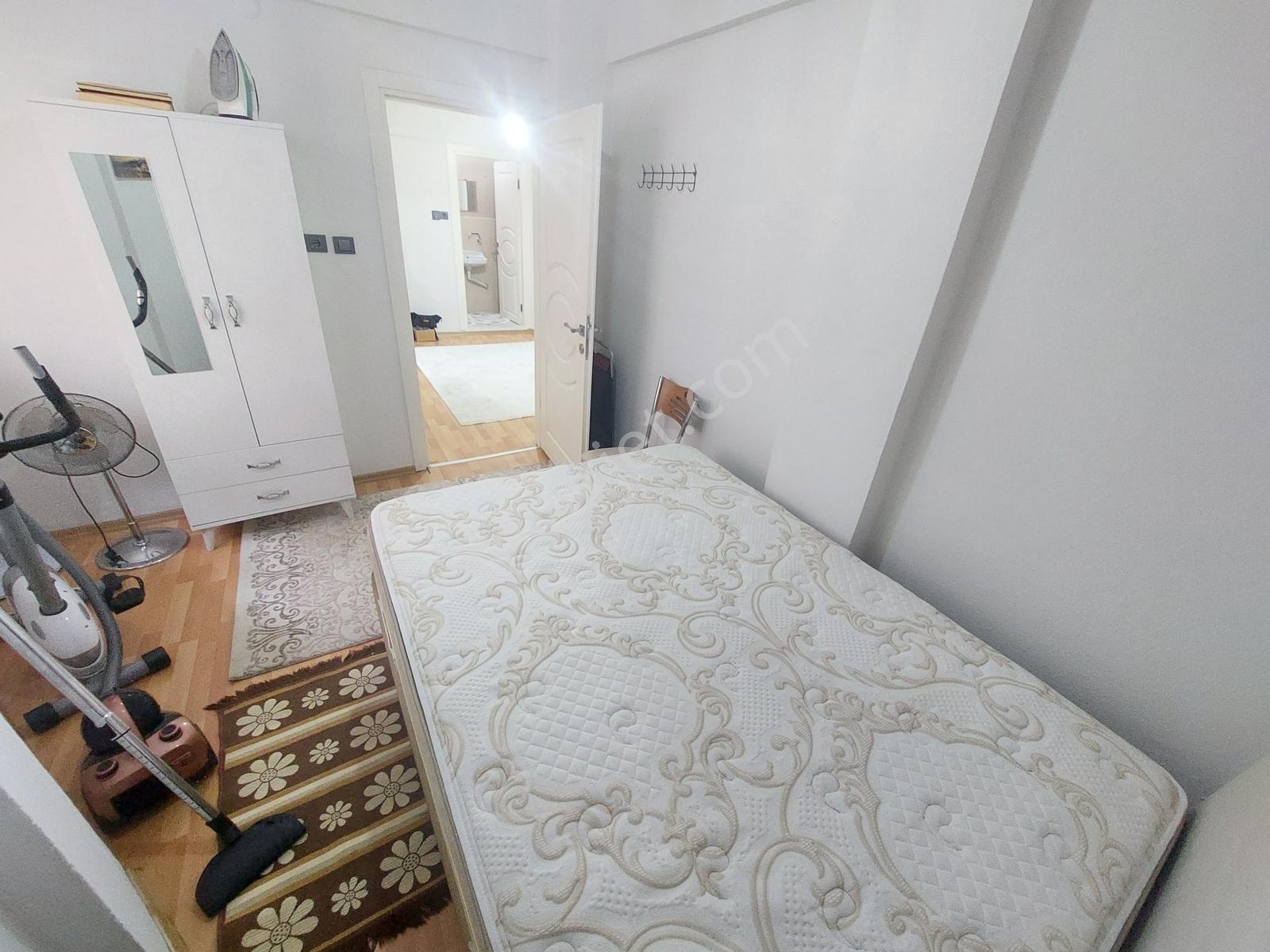 Şeref Emlak Eşyalı Kiralık Daire 40,000 Tl - Görsel 31