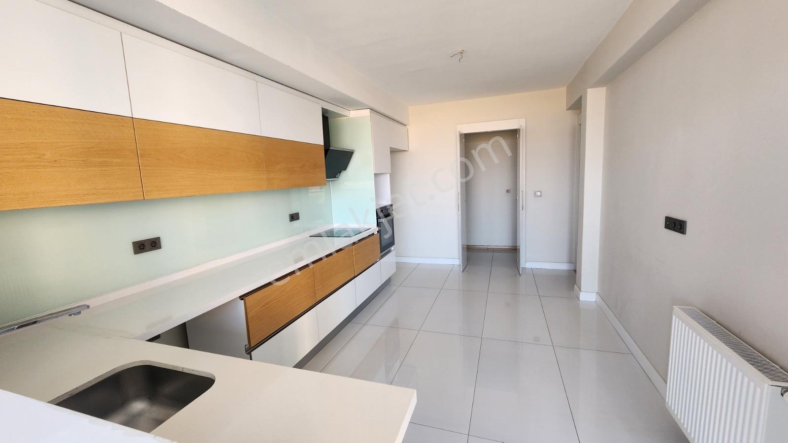Cumhuriyet Mahallesi'nde Plus Life 'da 4+1 Kiralık Daire - Görsel 17