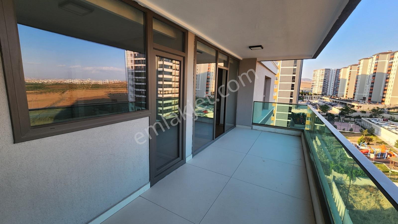 Cumhuriyet Mahallesi'nde Plus Life 'da 4+1 Kiralık Daire - Görsel 28