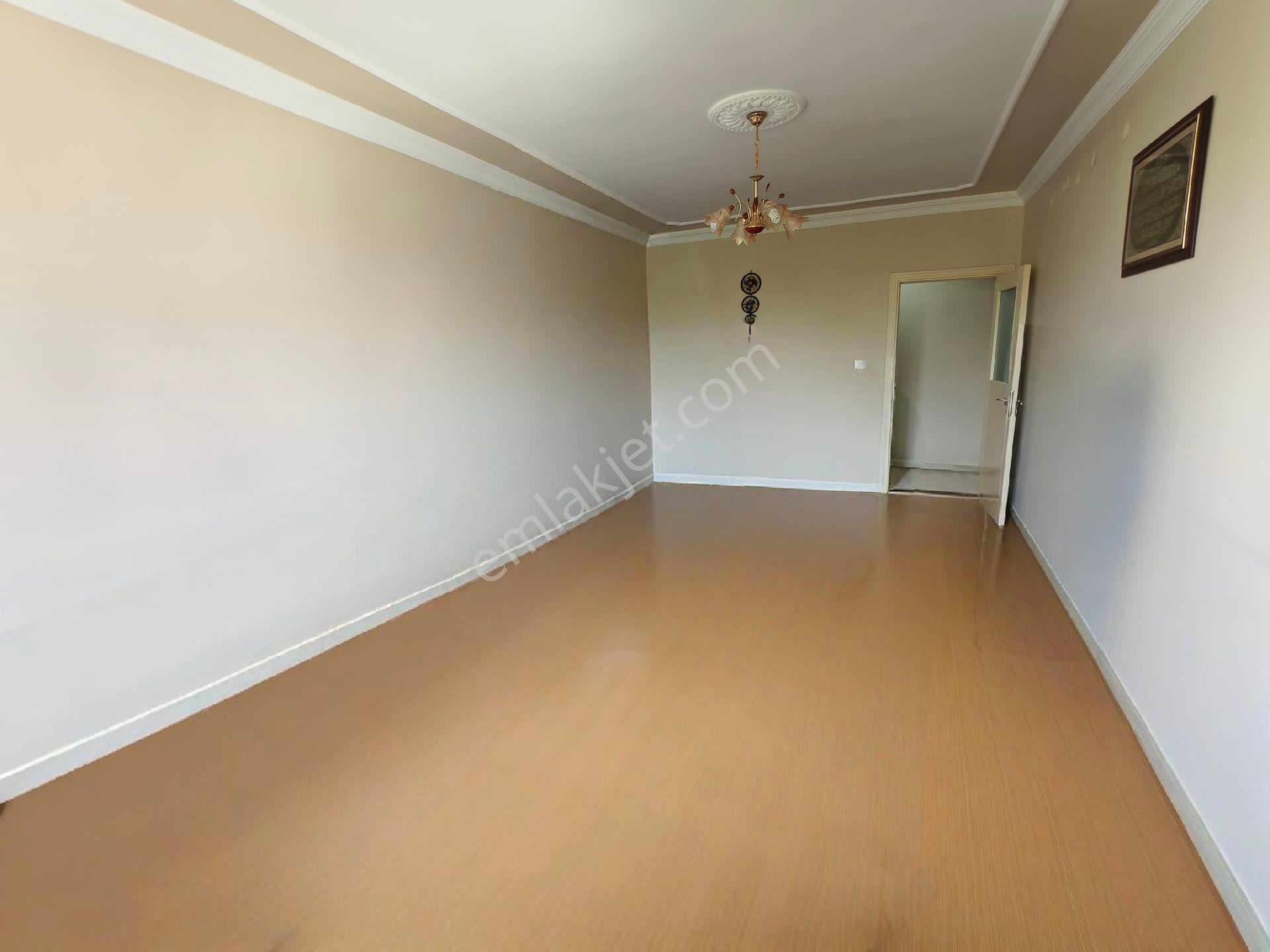 Pera'dan 71 Evler Ertaş Cd'si Yakını, Ara Kat, Kiralık 3+1 Daire - Görsel 10