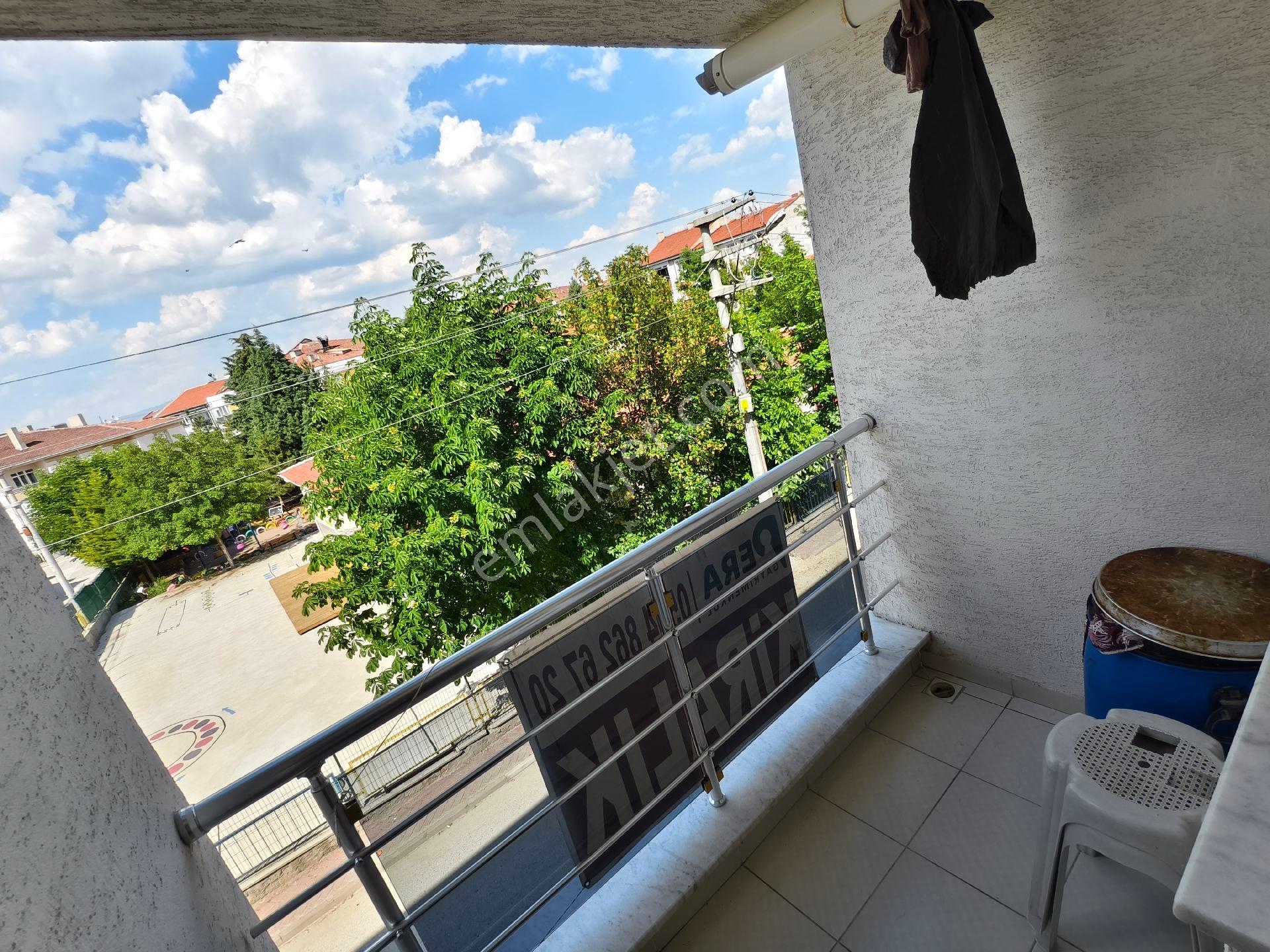 Pera'dan 71 Evler Ertaş Cd'si Yakını, Ara Kat, Kiralık 3+1 Daire - Görsel 17