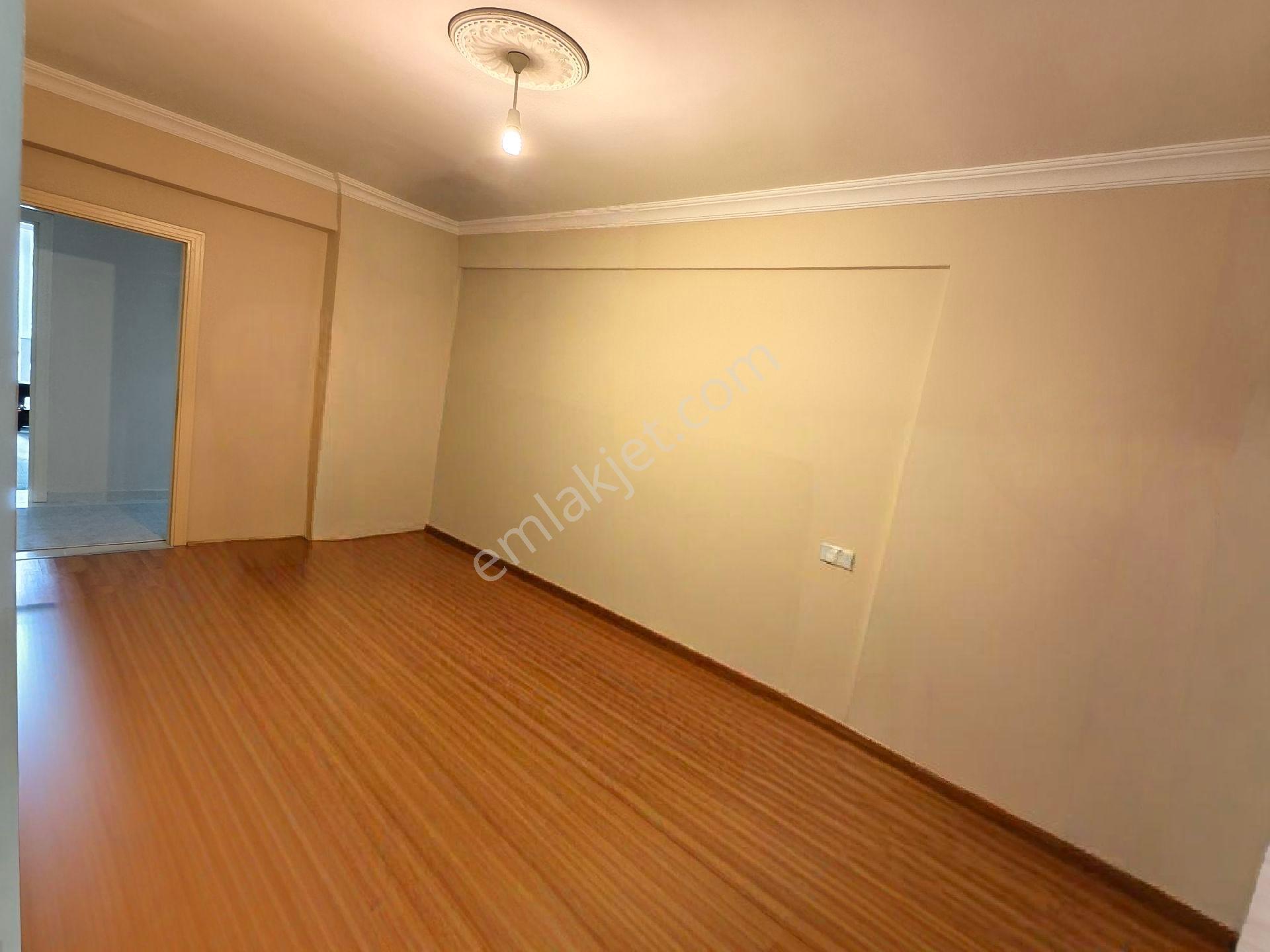 Pera'dan 71 Evler Ertaş Cd'si Yakını, Ara Kat, Kiralık 3+1 Daire - Görsel 26