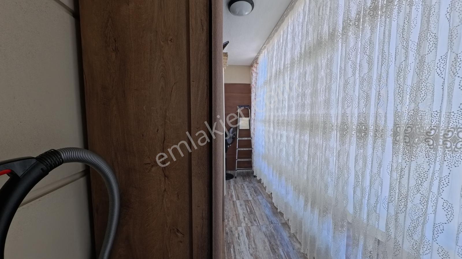 Aydın Merkez Kardeşköy Mahallesi Müstakil Bahçeli Kiralık Villa - Görsel 27