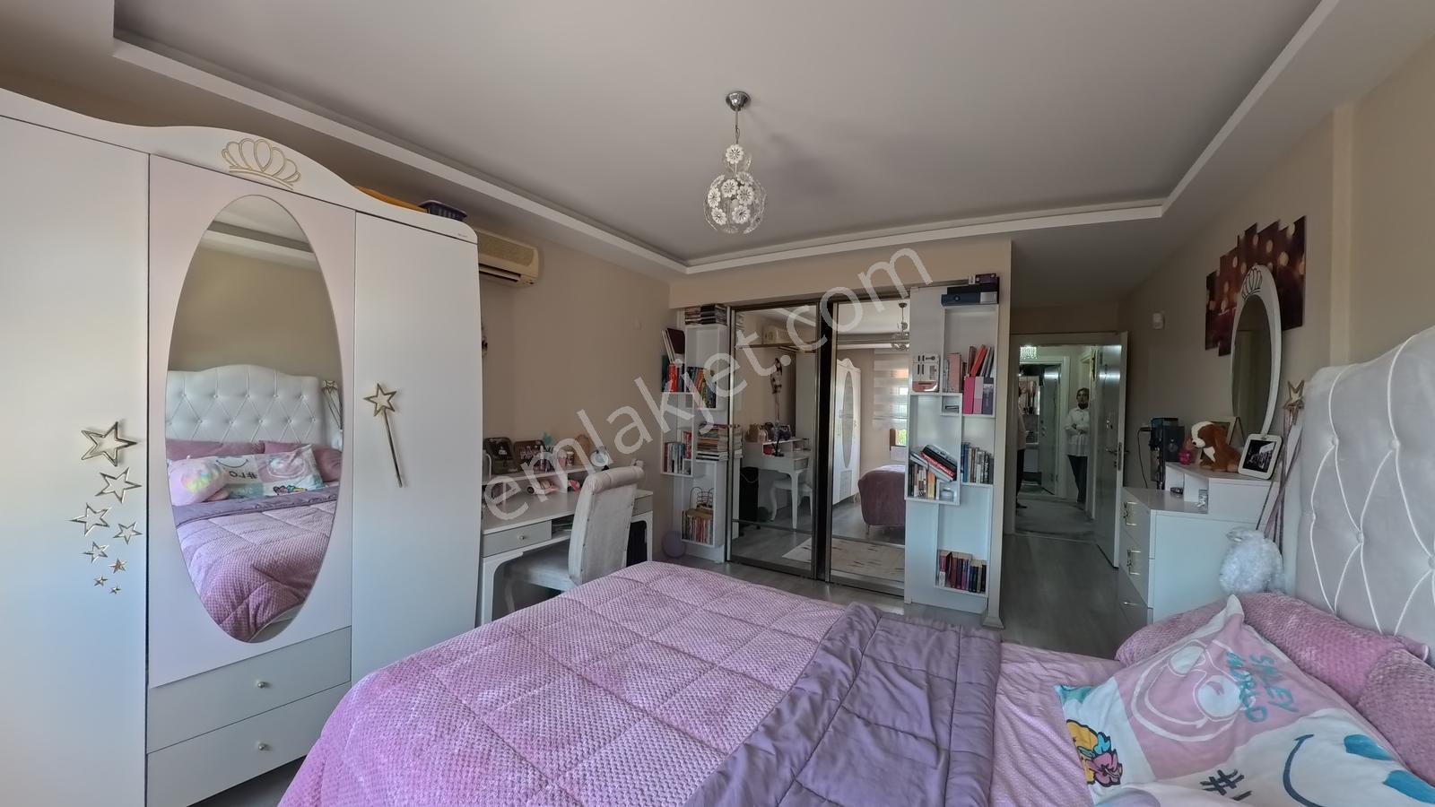 Aydın Merkez Kardeşköy Mahallesi Müstakil Bahçeli Kiralık Villa - Görsel 18