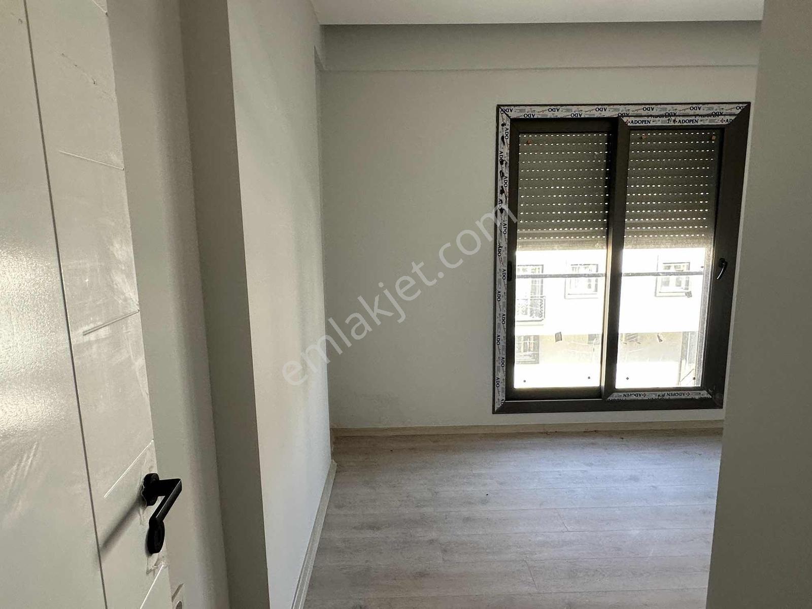 Camikebirde Önü Açık Ferah Caddeye Yakın2+1 - Görsel 11