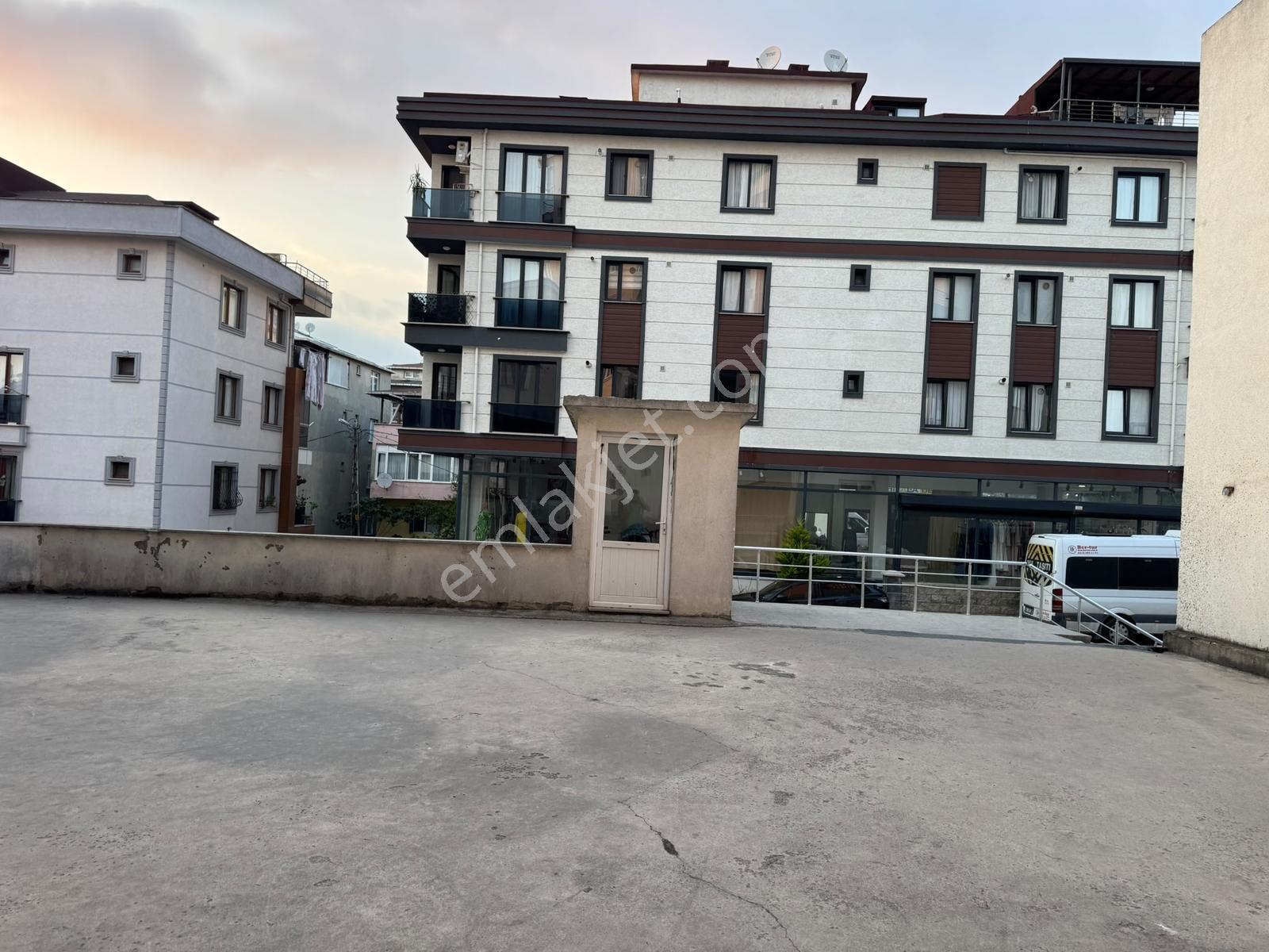 Sancaktepe Gökkuşağı Sitesin'de Satılık 3+1 Daire Mükemmel Konum - Görsel 33