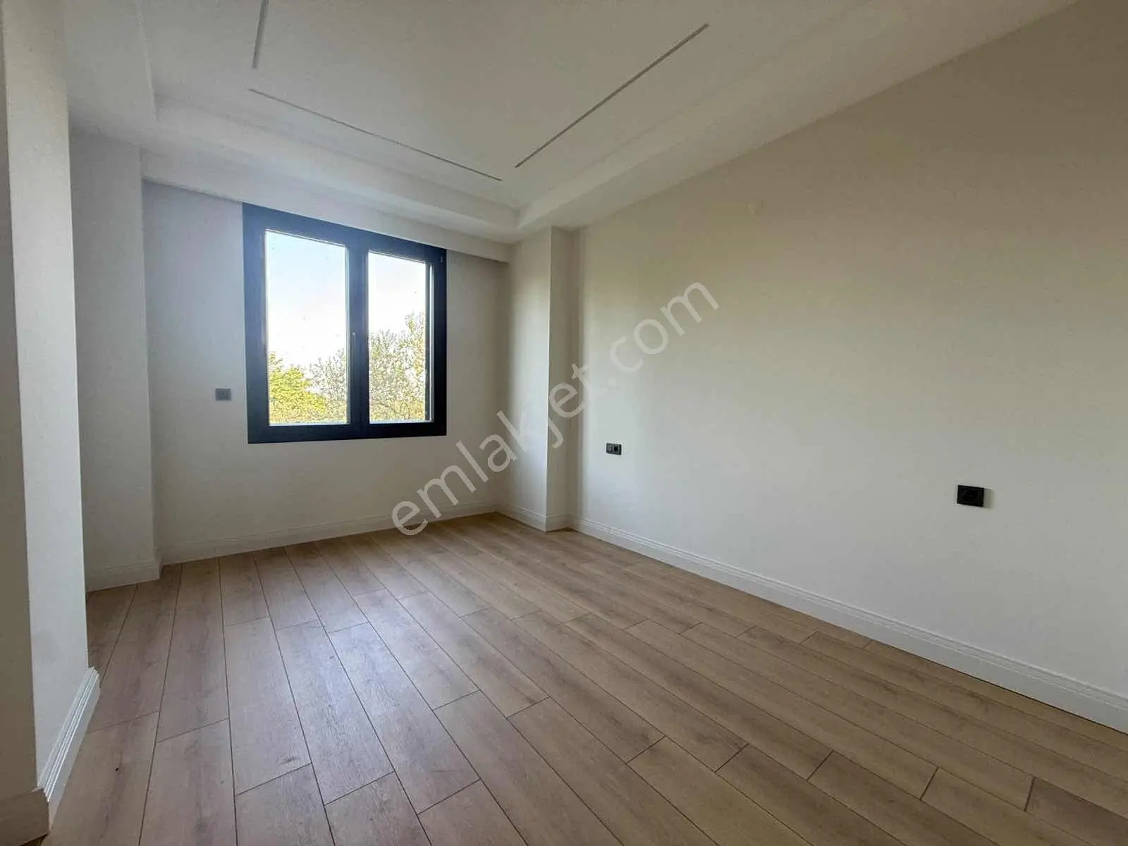Avcı'dan 300m2 Arsa Tam Müstakil Girişte Odalı 4+1 Villa - Görsel 4