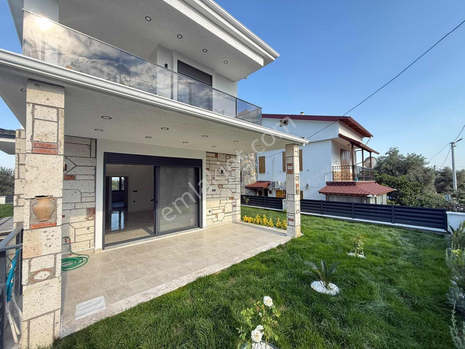 Avcı'dan 300m2 Arsa Tam Müstakil Girişte Odalı 4+1 Villa - Görsel 20