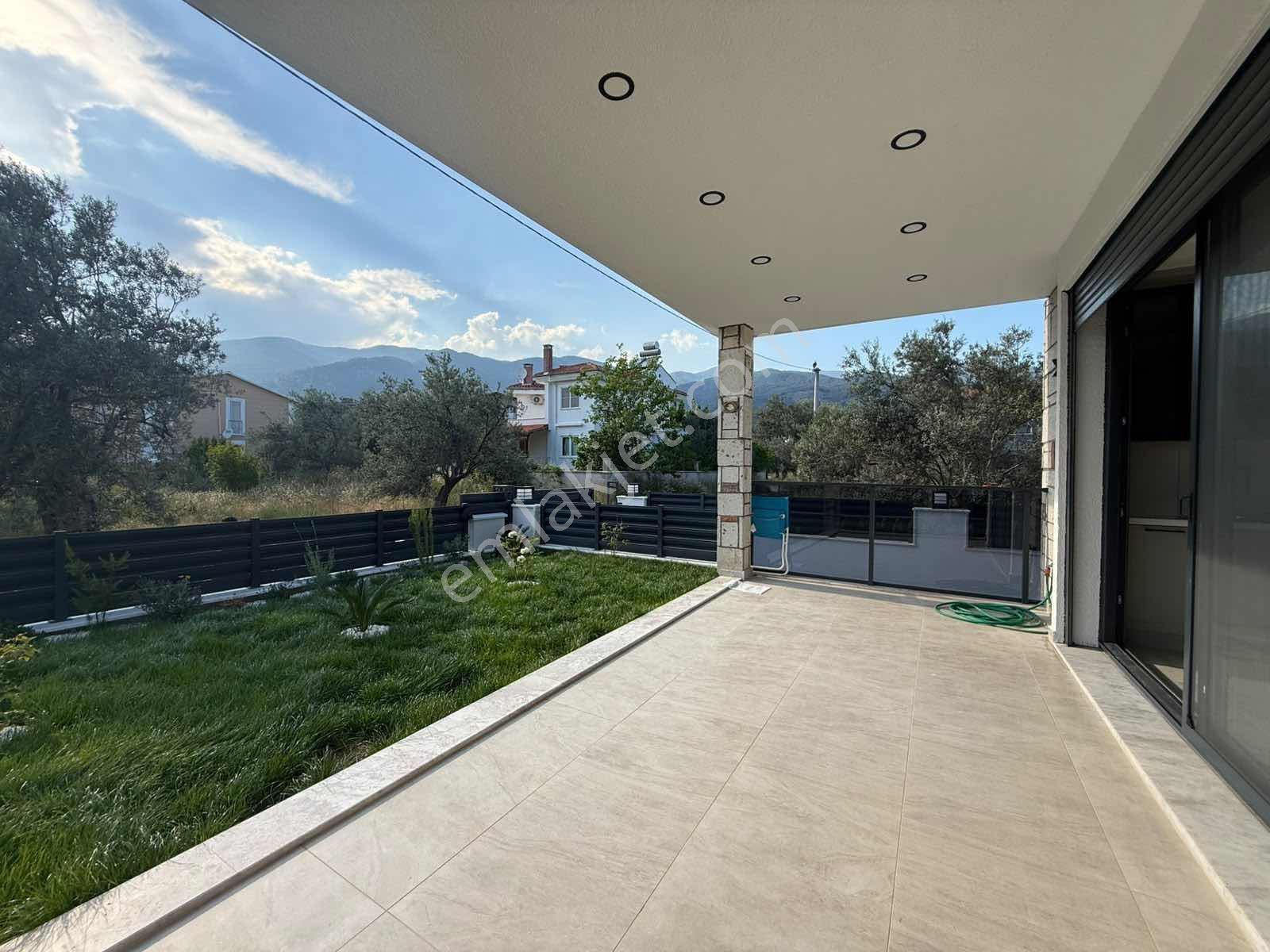 Avcı'dan 300m2 Arsa Tam Müstakil Girişte Odalı 4+1 Villa - Görsel 11