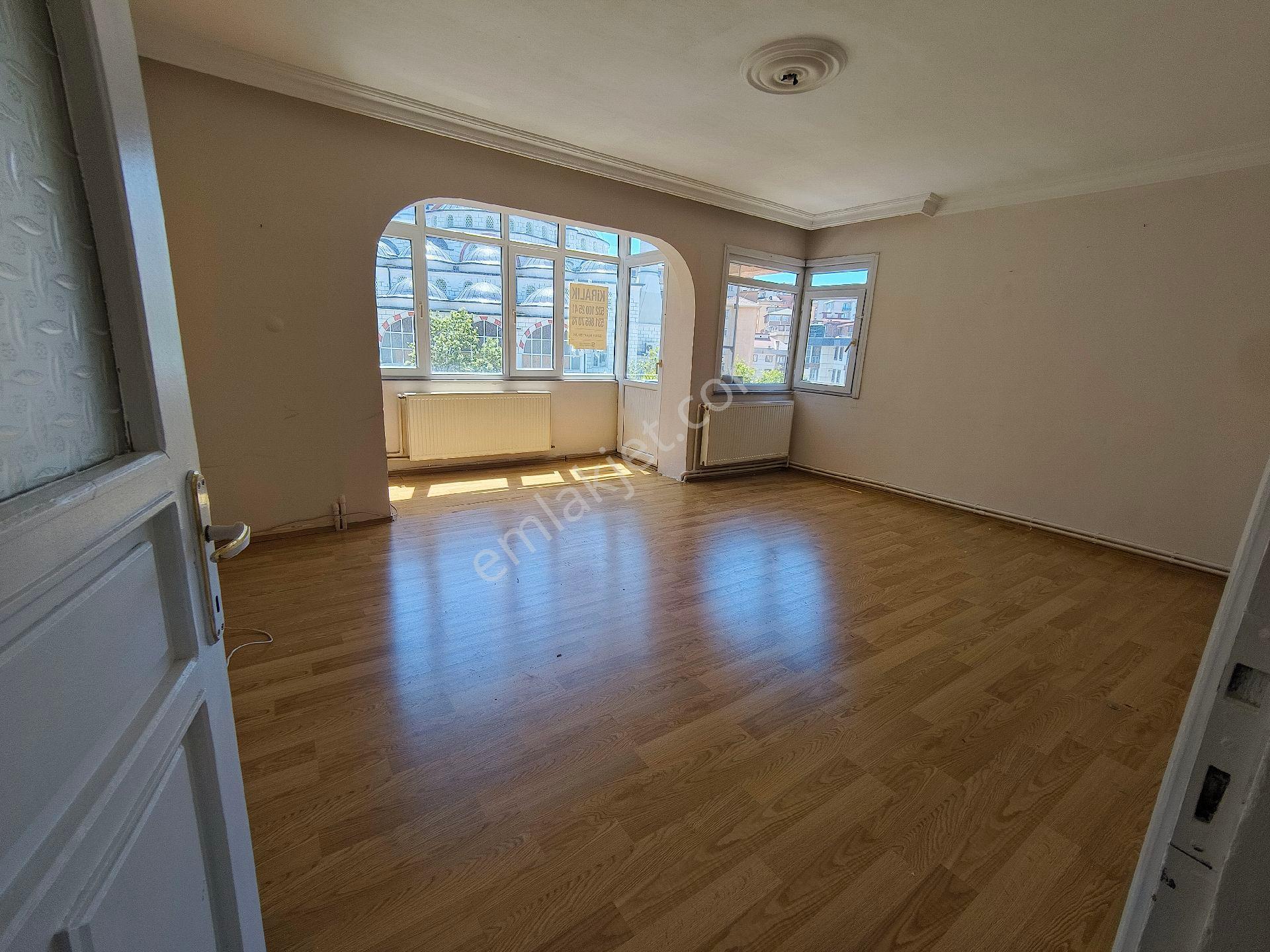 Güneyden Metroya 10 Dakika Yürüme 2+1.90m2 Ara Kat Daire - Görsel 8
