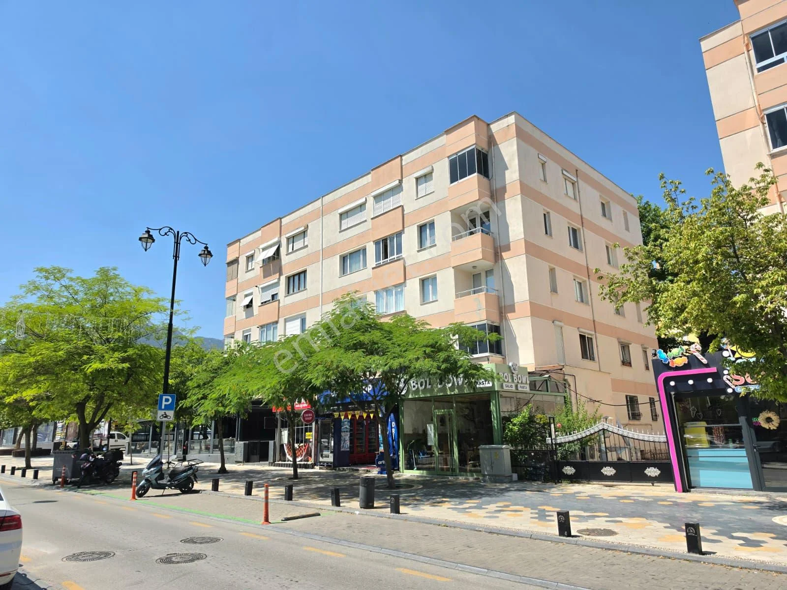 Çamlık Bulvarı'nda 128 M² 2,5+1 Açık Otoparklı - Görsel 3