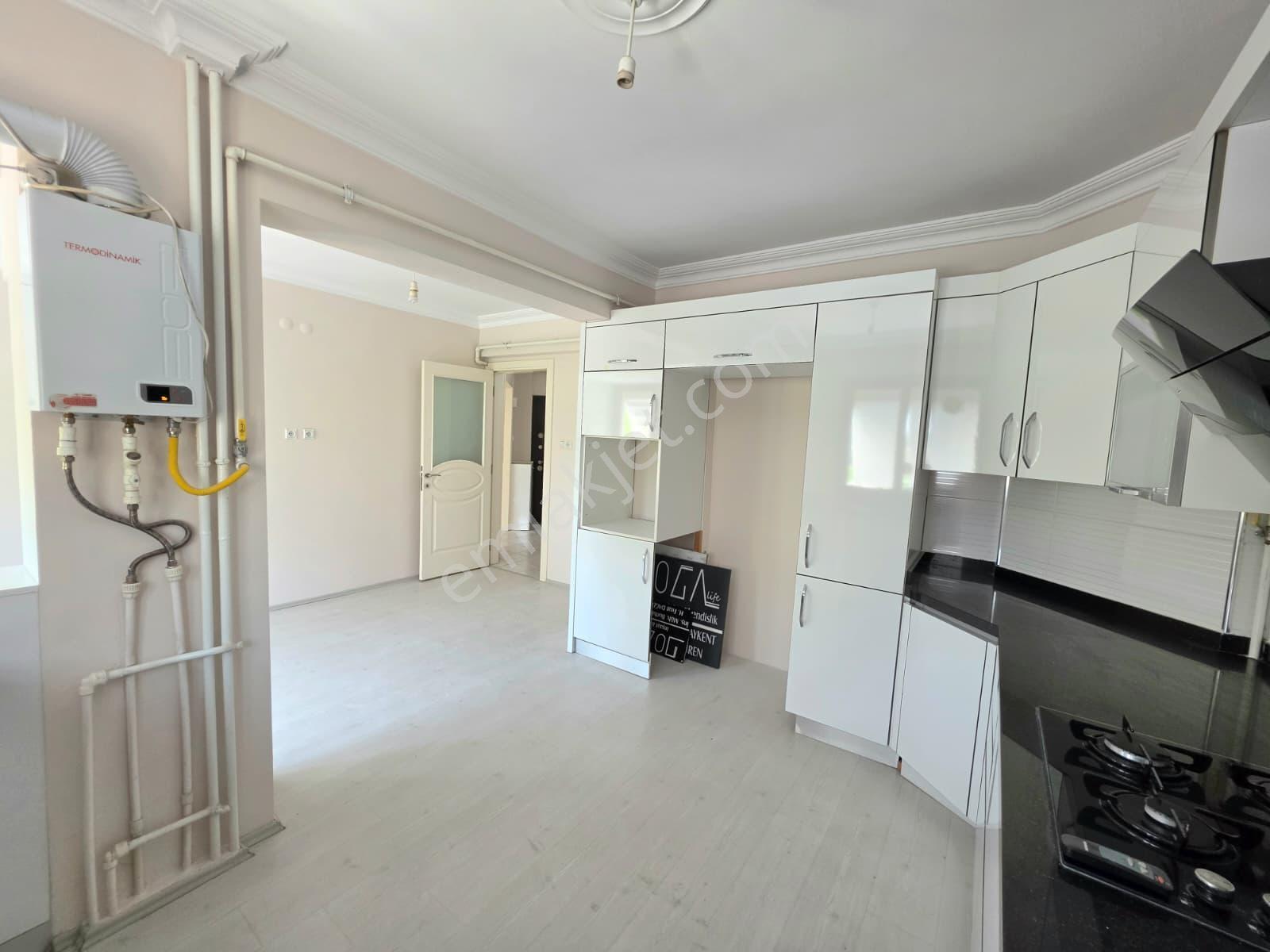 Çamlık Bulvarı'nda 128 M² 2,5+1 Açık Otoparklı - Görsel 18