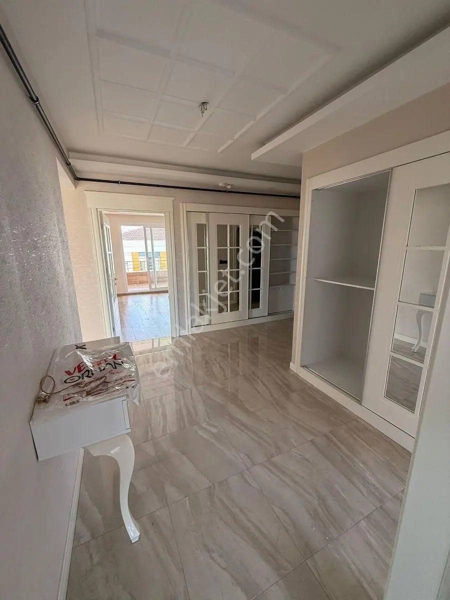Siverek Caddesinde 3.5+1 Çift Havuzlu Ultra Lüks Daire - Görsel 5