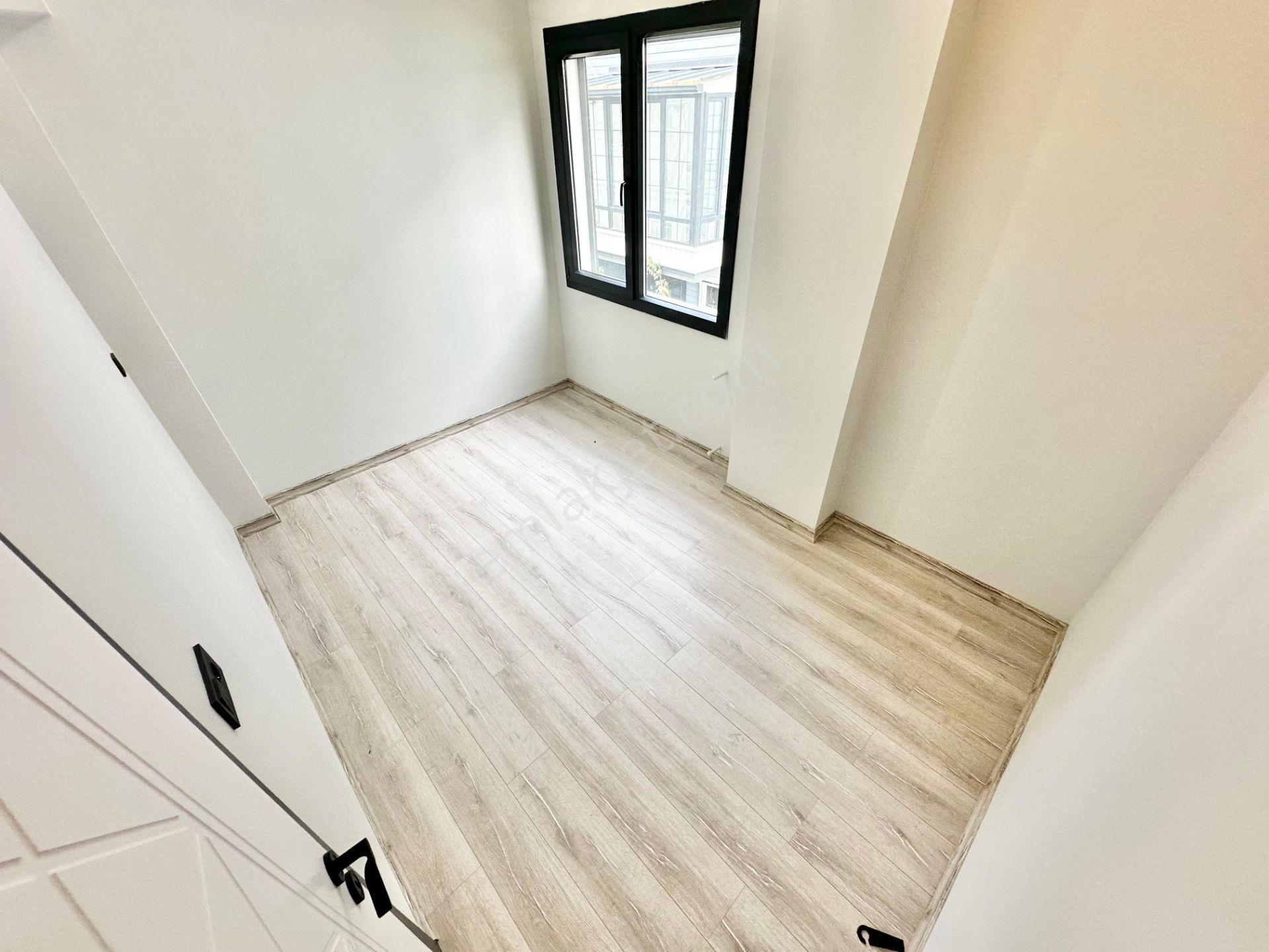 ꧁ay Emlaktan꧂akçay - Güre Arasında Denize Yakın Kazdağı Manzaralı Geniş Teraslı Satılık 2+1 Daire - Görsel 9