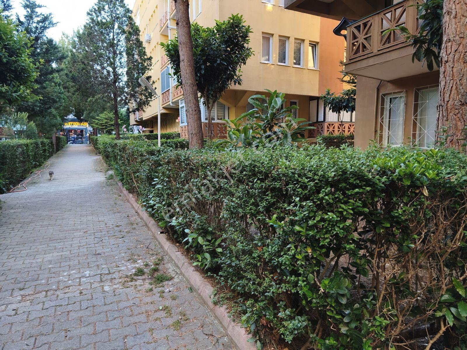 Cumhuriyet Mah.sitede 3+1 125 M2 Yüksek Giriş A.otopark Görevli - Görsel 7