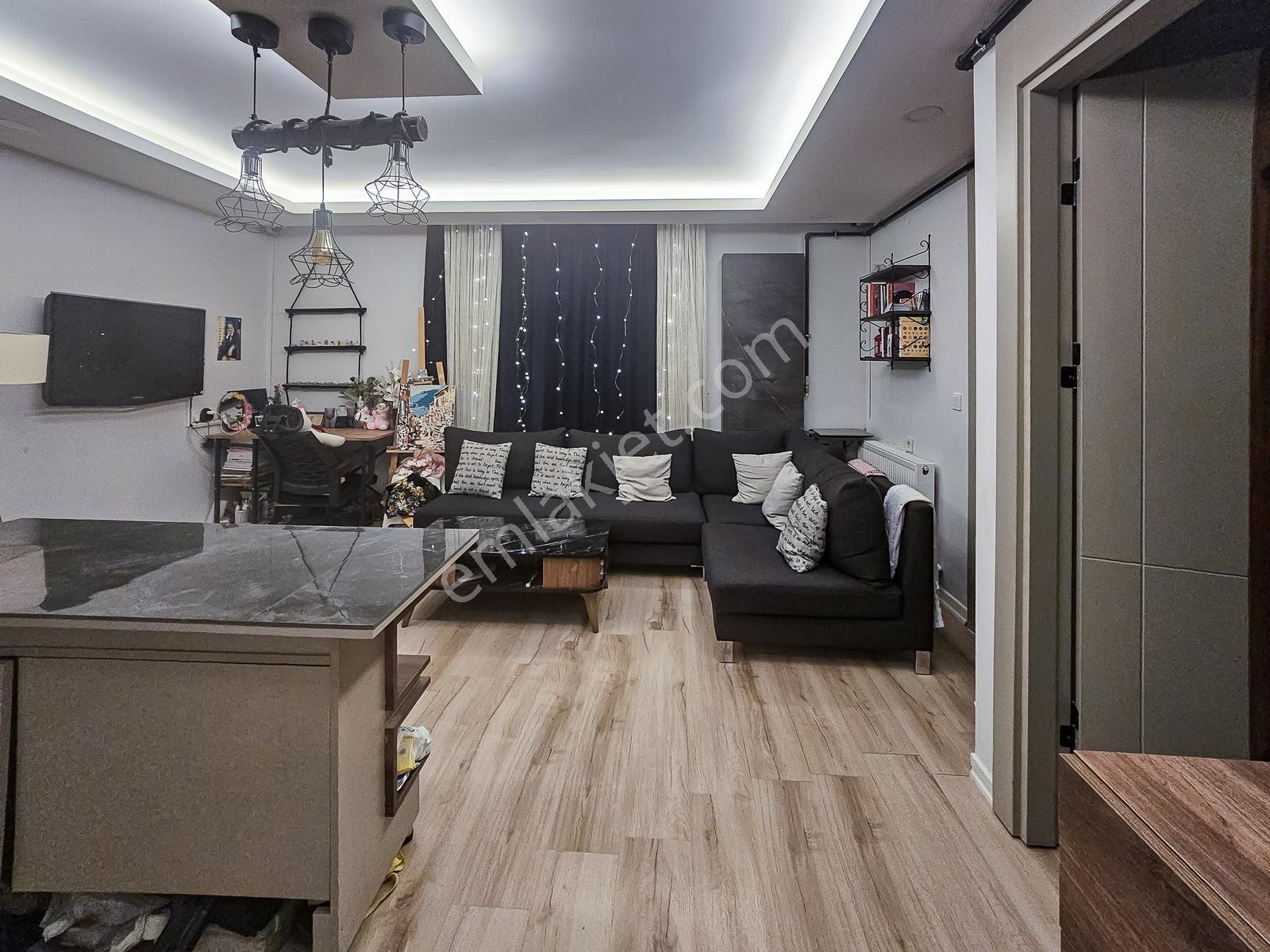 Kızılcaşar'da Eşyalı Kiralık 1+1 Daire, Kapalı Otopark, Balkon - Görsel 24
