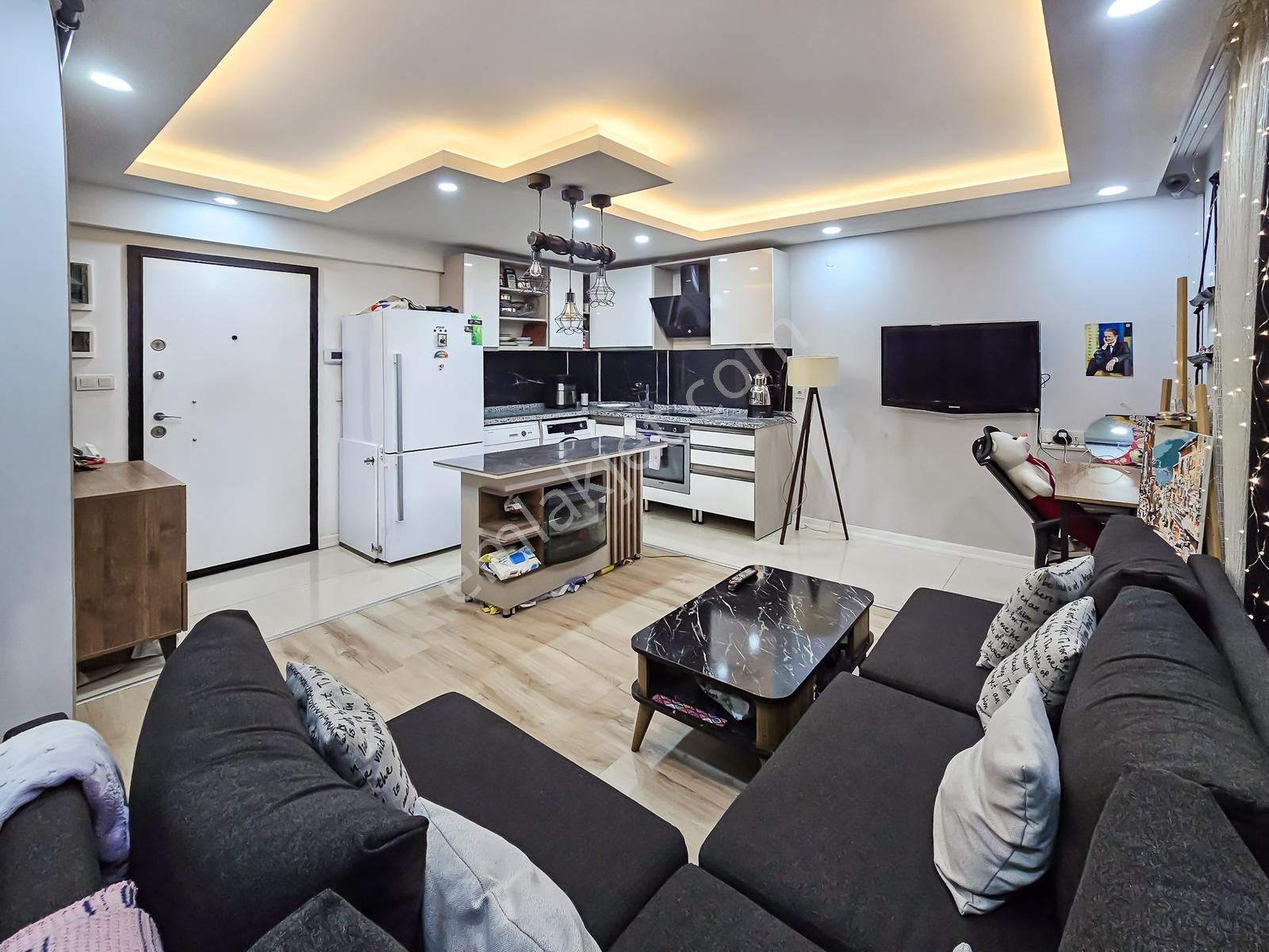 Kızılcaşar'da Eşyalı Kiralık 1+1 Daire, Kapalı Otopark, Balkon - Görsel 35