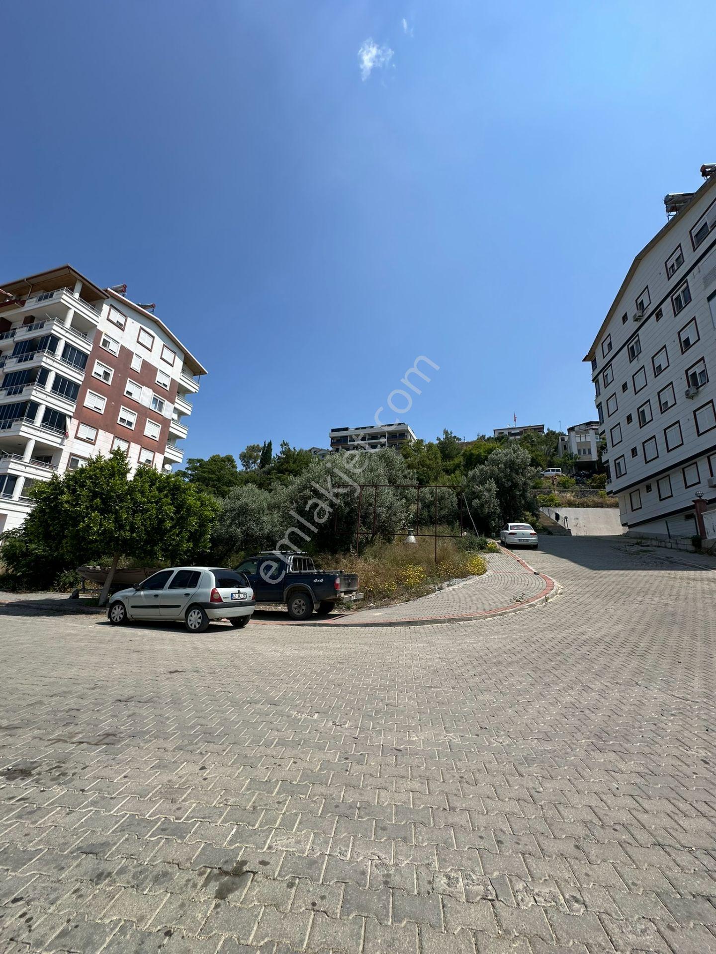 Pazarcı Mahallesinde Deniz Manzaralı Kupon Arsa - Görsel 3
