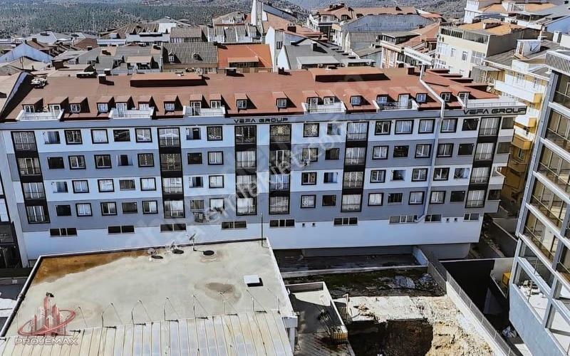 Projemax'tan Arnavutköy Merkezde 1000m2 Cadde Üstü Fırsat Dükkan
