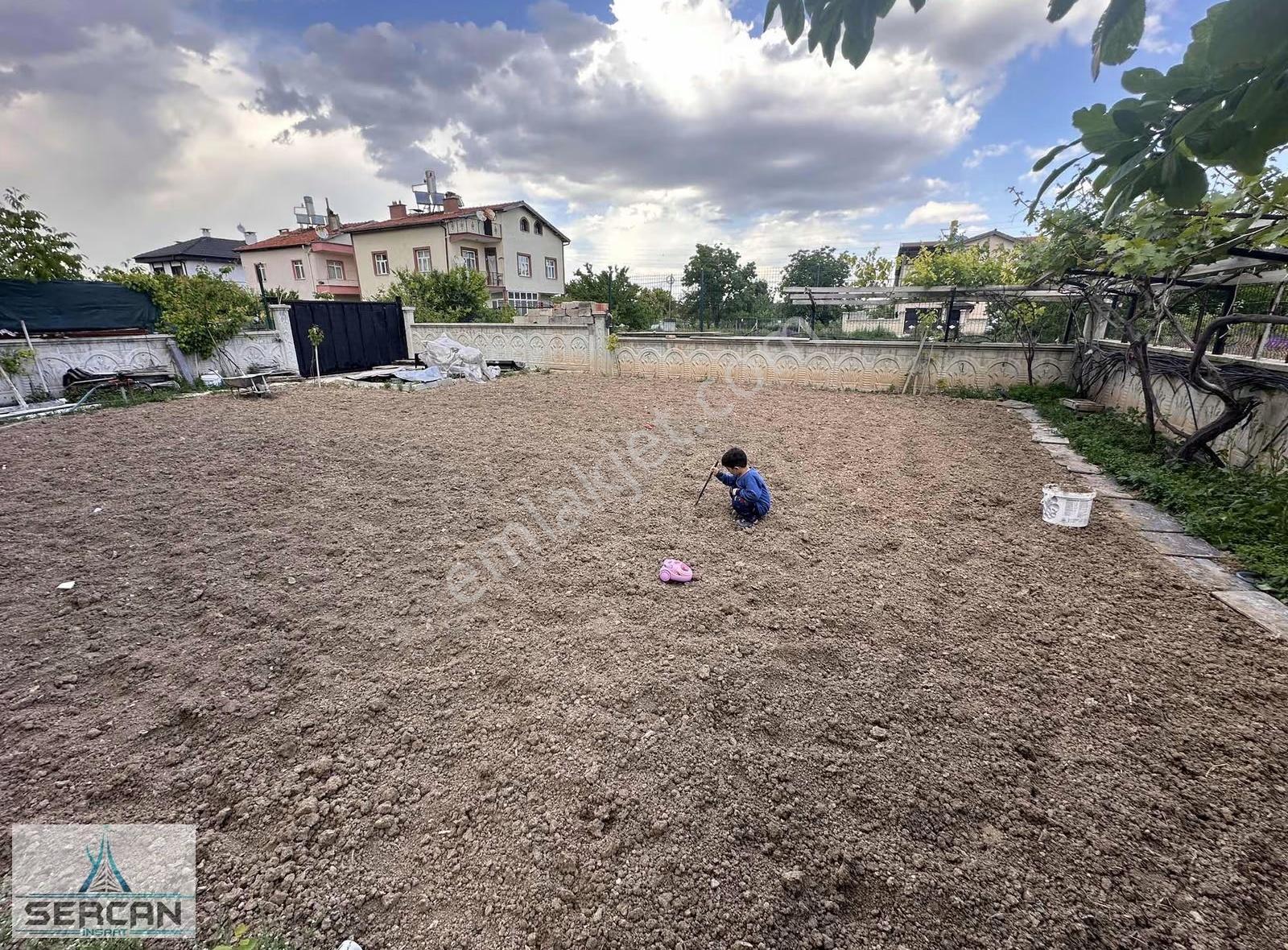Karaaslan Üzümcü Mahallesi Müstakil Bahçeli Ev - Görsel 3