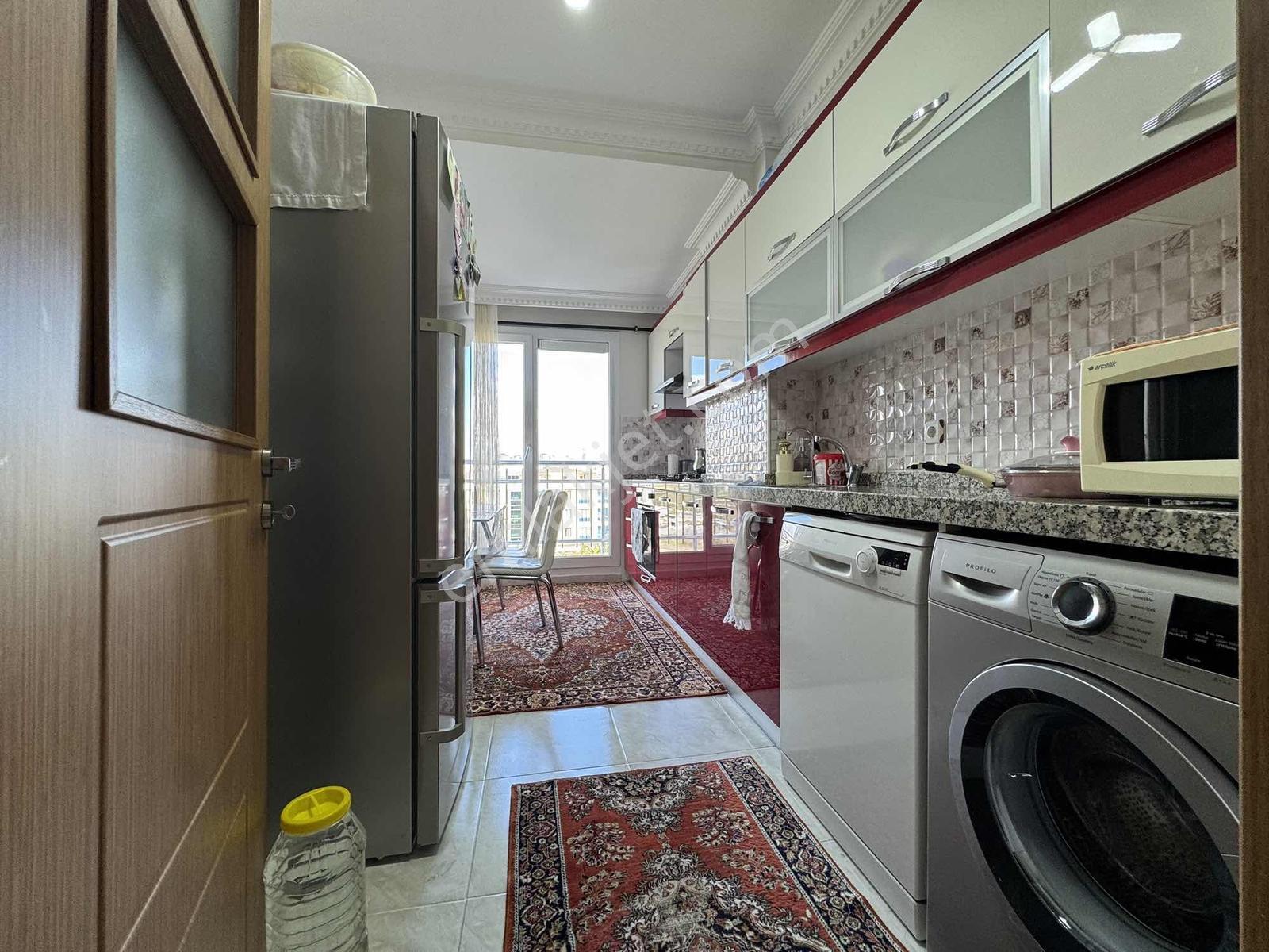 Remax'ten Beylikdüzü Kavaklı Mh Vira Kavşağı Yanı 4+2 Dublex - Görsel 15