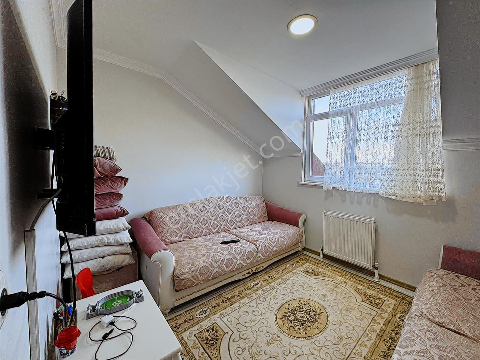 Remax'ten Beylikdüzü Kavaklı Mh Vira Kavşağı Yanı 4+2 Dublex - Görsel 23