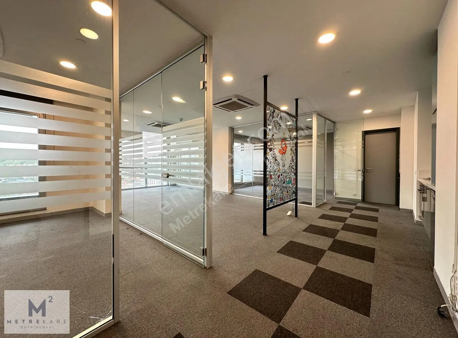 Maslak 1453 3 Odalı Cam Bölmeli Kiralık Ofis Aylık Ödeme İmkanı - Görsel 4