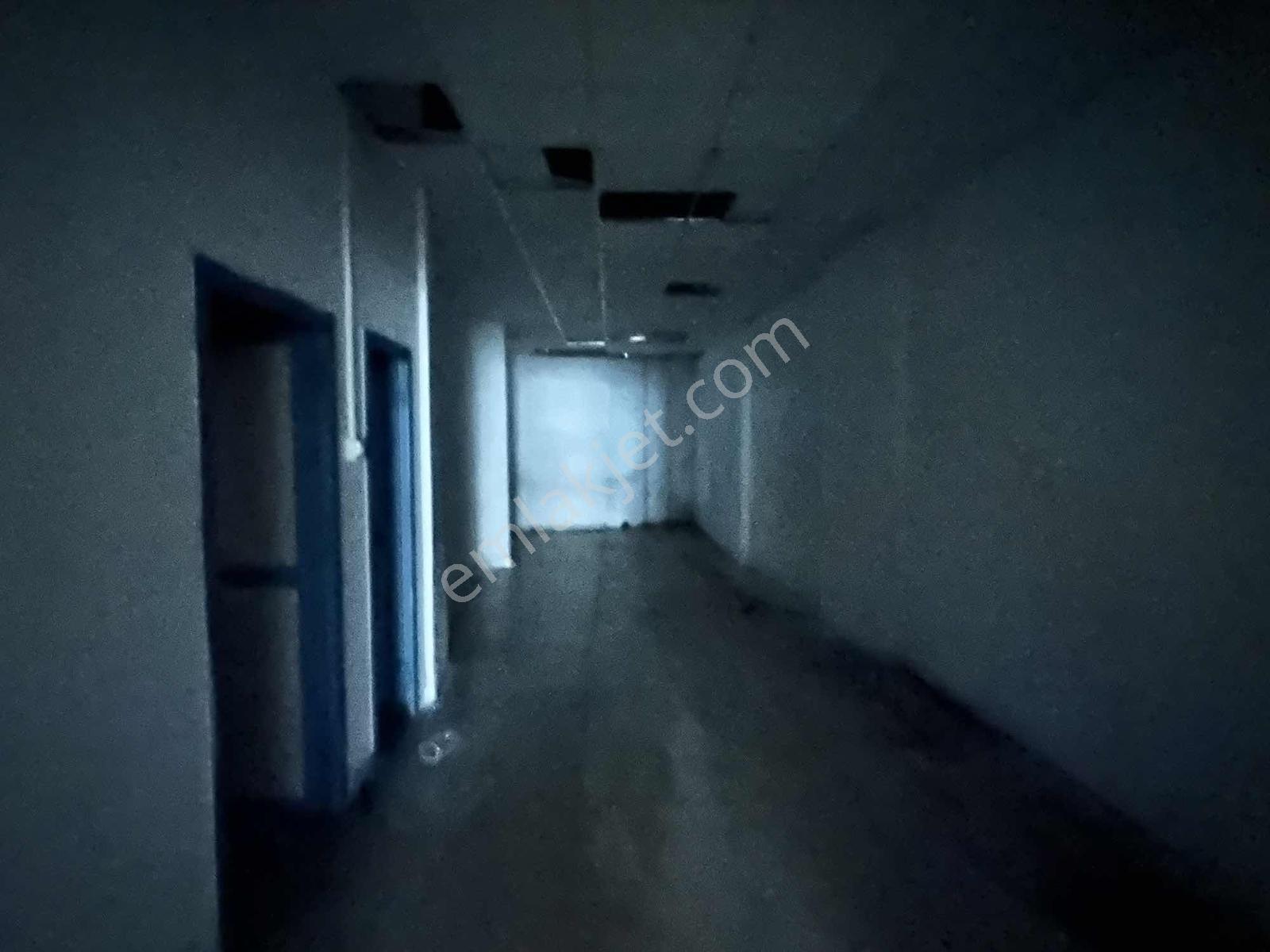 Çarşının En İşlek Bölgesinde 575 M2 İşyeri - Görsel 11