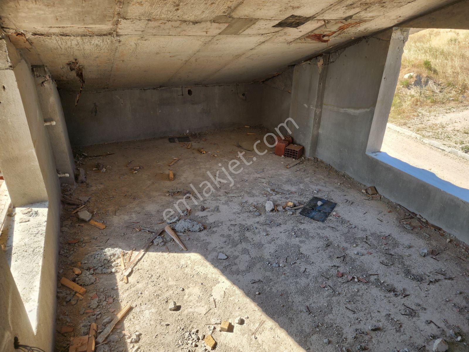 Mordoğan Emlaktan Kamukentteileri Kaba 3.5 Kat Köşe Full Dnz - Görsel 13