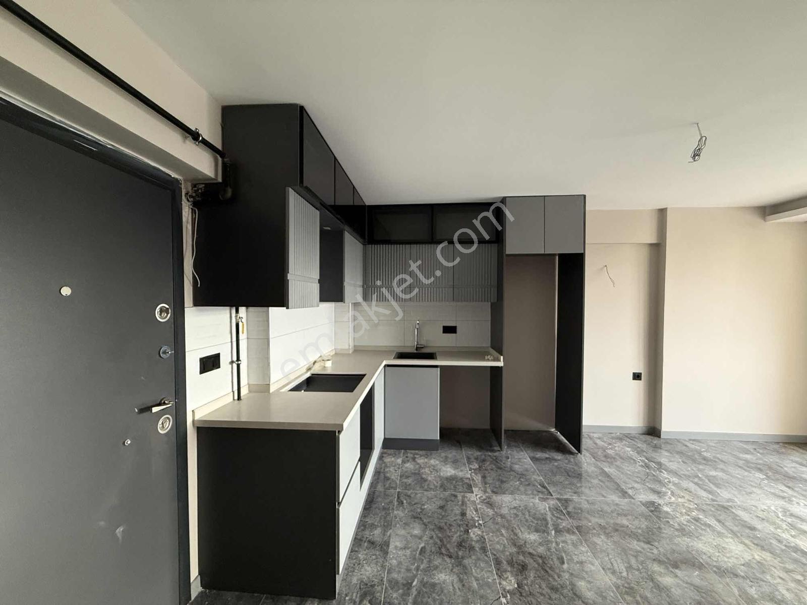Remax Pin'den Adnan Menderes Mh Aspava Üstü Eşyalı Kiralık 1+1 - Görsel 5