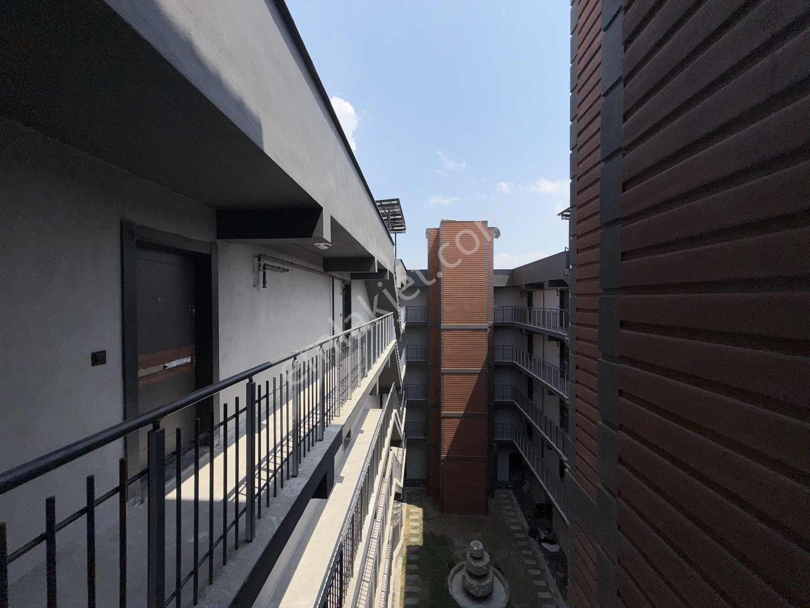 Remax Pin'den Adnan Menderes Mh Aspava Üstü Eşyalı Kiralık 1+1 - Görsel 6